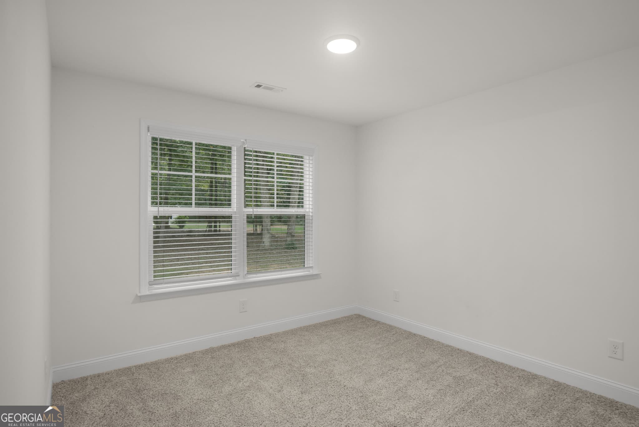 4 bedroom, 3 bathroom, 1,957 sq ft single family residence for sale at 1788 Standing Rock Road, Senoia, GA 30276 — photo 8