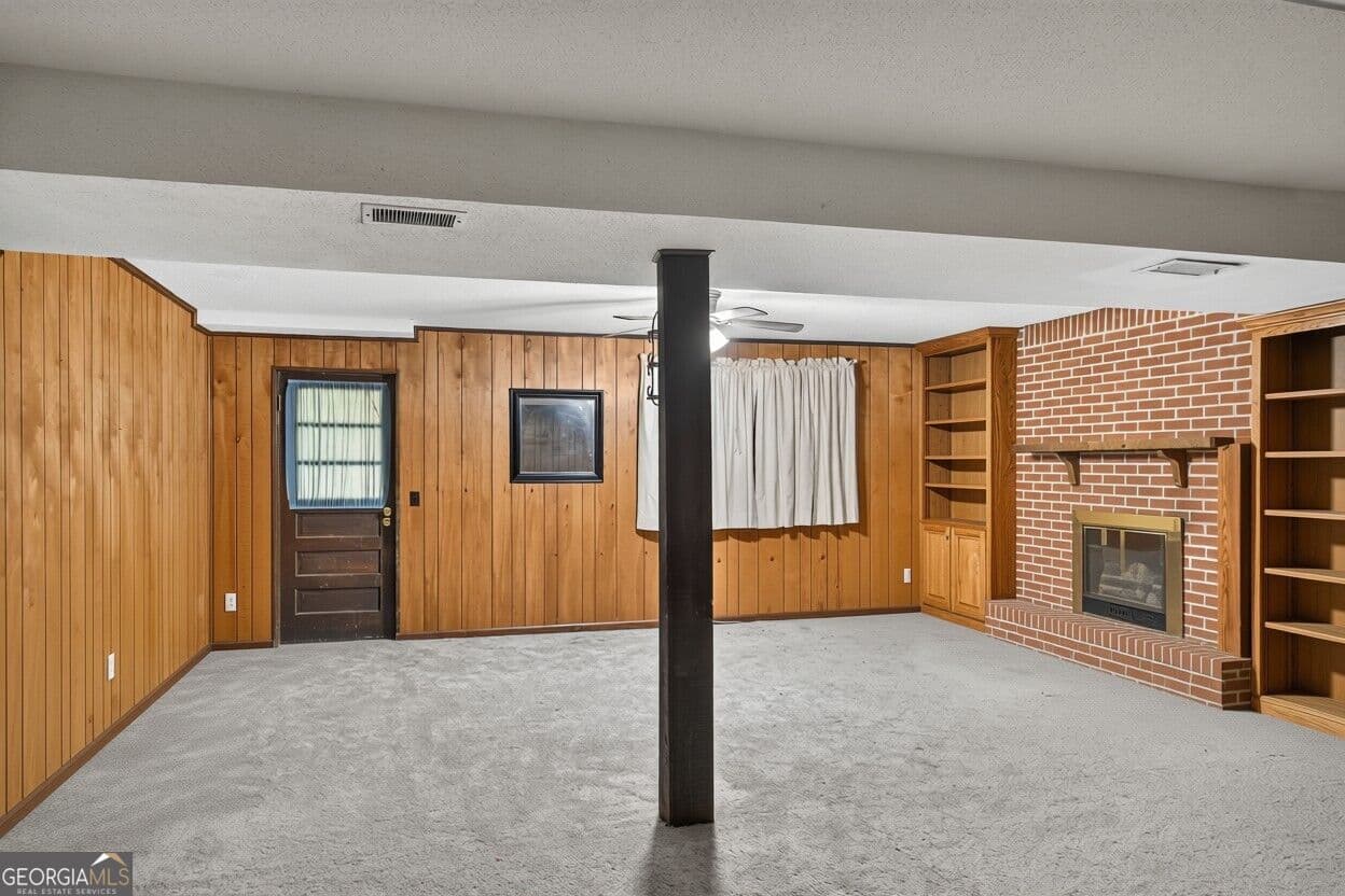3 bedroom, 2 bathroom, 1,989 sq ft single family residence for sale at 774 Brownwood Circle, Ringgold, GA 30736 — photo 9