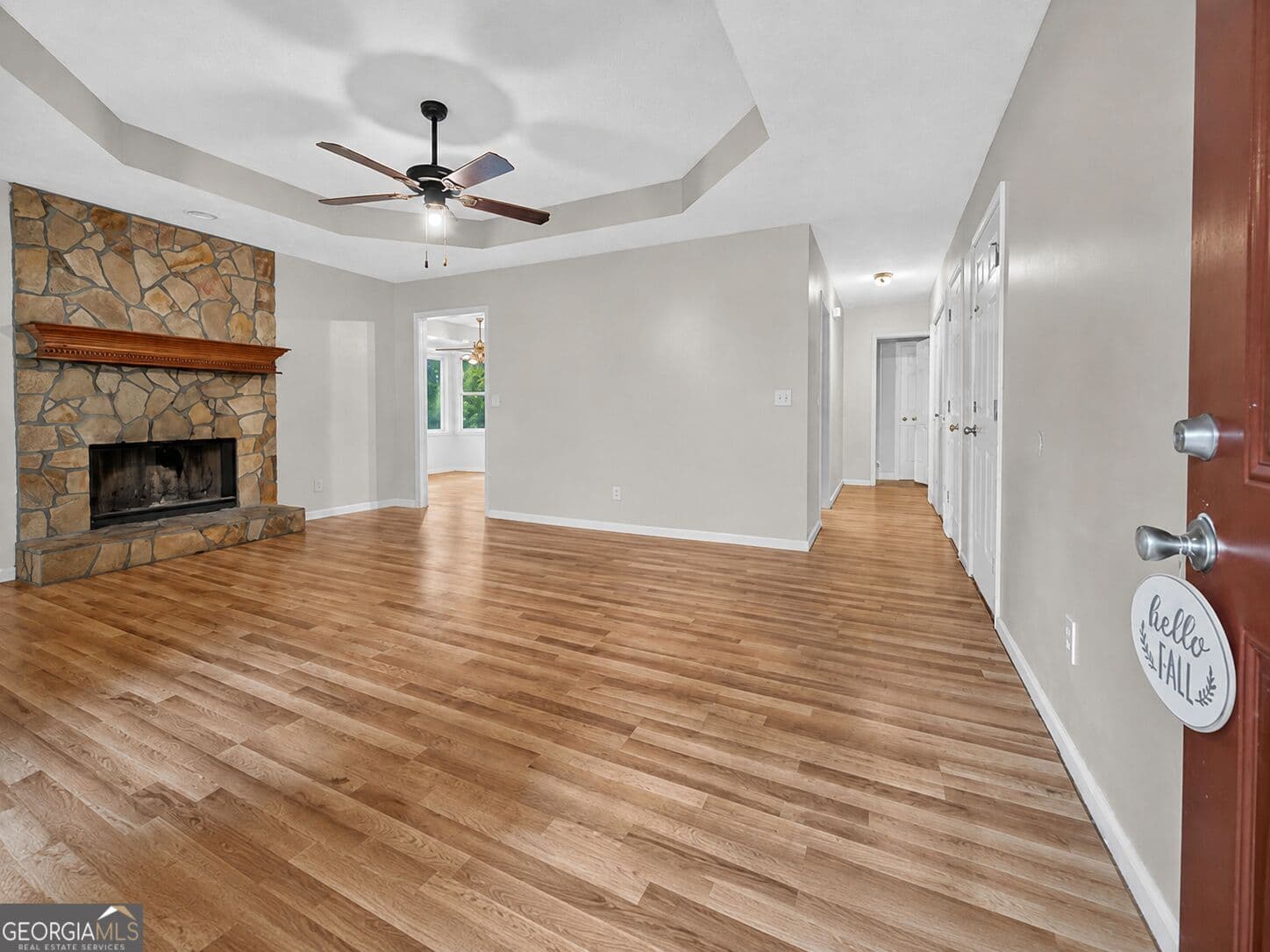3 bedroom, 2 bathroom, 1,367 sq ft single family residence for sale at 125 Willow Shoals Drive, Covington, GA 30016 — photo 7