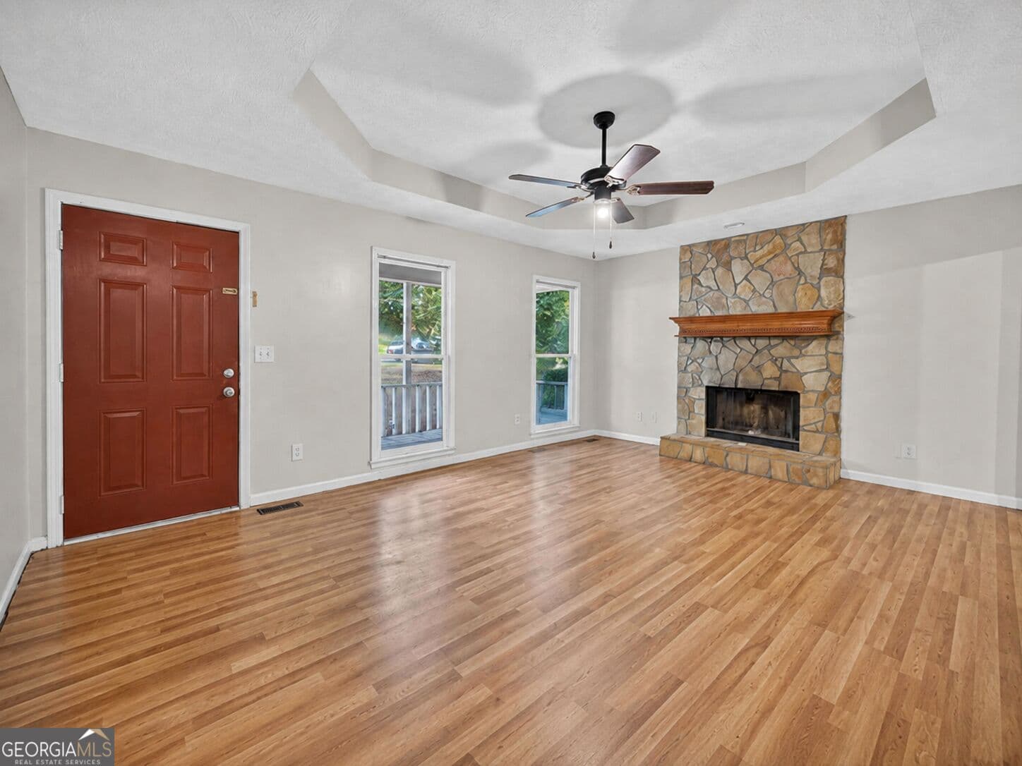 3 bedroom, 2 bathroom, 1,367 sq ft single family residence for sale at 125 Willow Shoals Drive, Covington, GA 30016 — photo 9