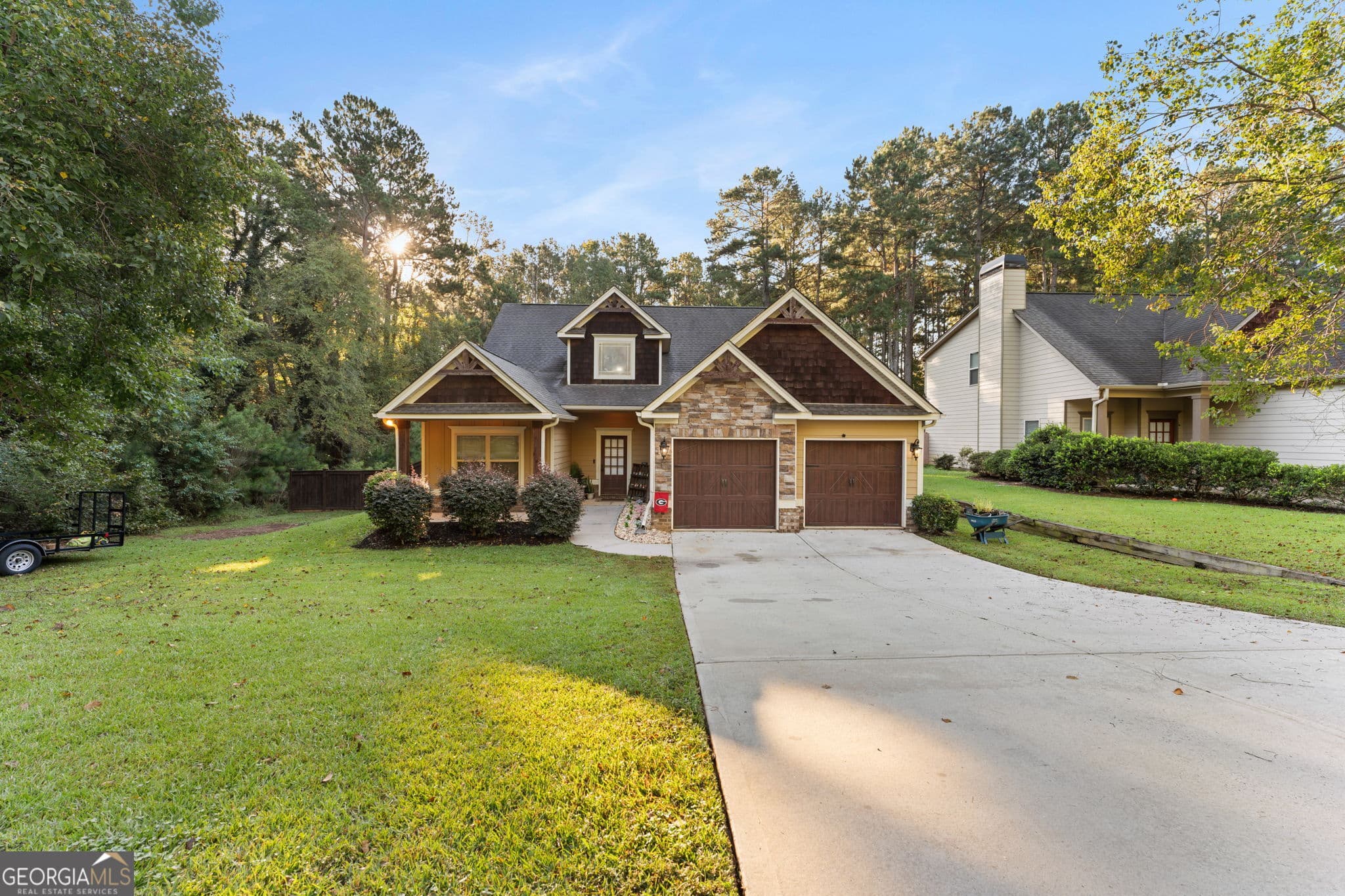 5 bedroom, 3 bathroom, 2,381 sq ft single family residence for sale at 637 Natures Walk, Gray, GA 31032 — photo 3
