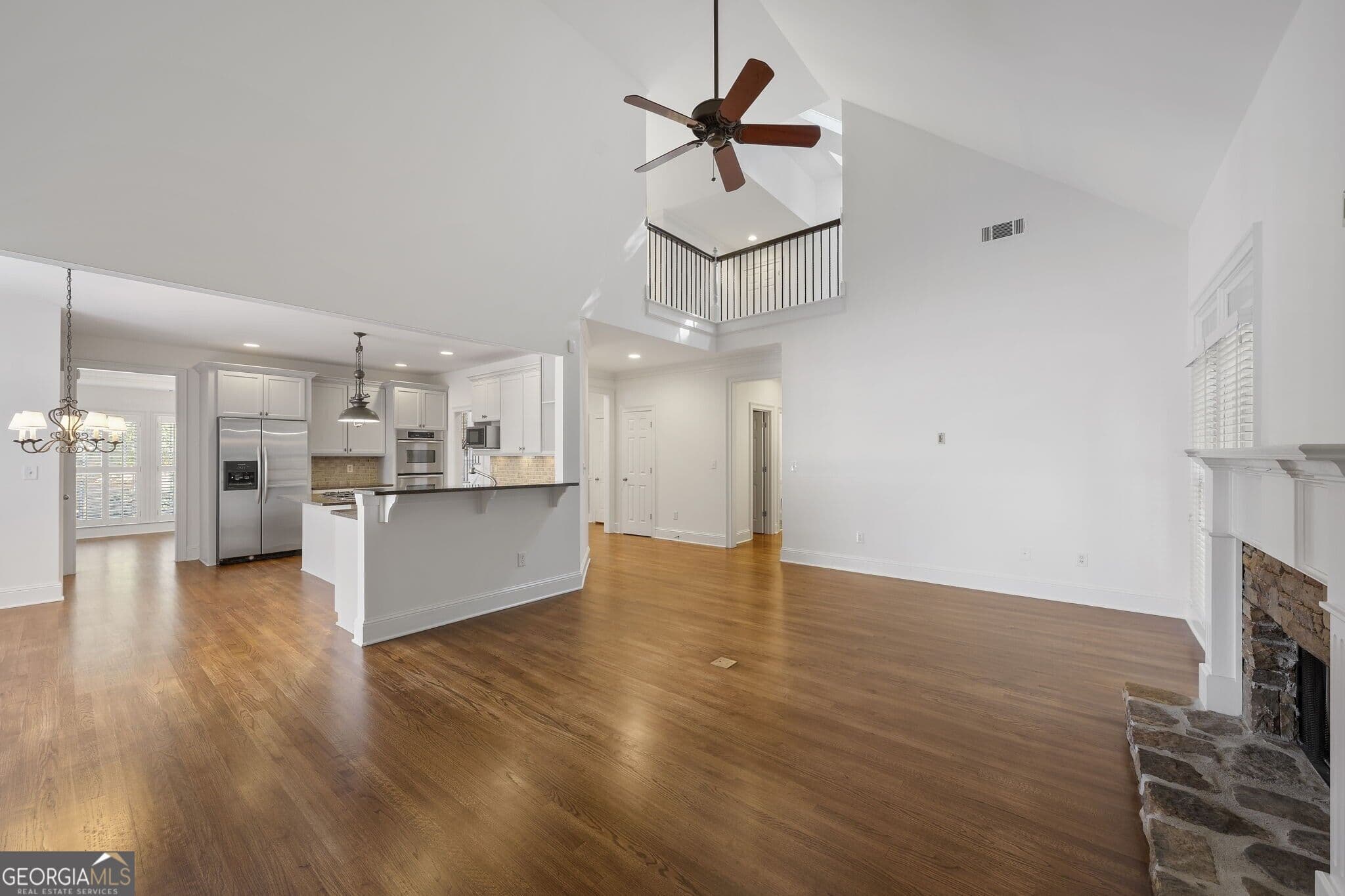 5 bedroom, 4.5 bathroom, 4,058 sq ft single family residence for sale at 1003 Nottingham Lane, Brookhaven, GA 30319 — photo 9