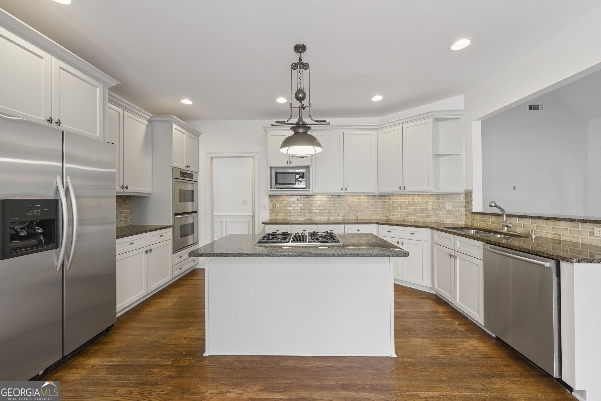 5 bedroom, 4.5 bathroom, 4,058 sq ft single family residence for sale at 1003 Nottingham Lane, Brookhaven, GA 30319 — photo 10