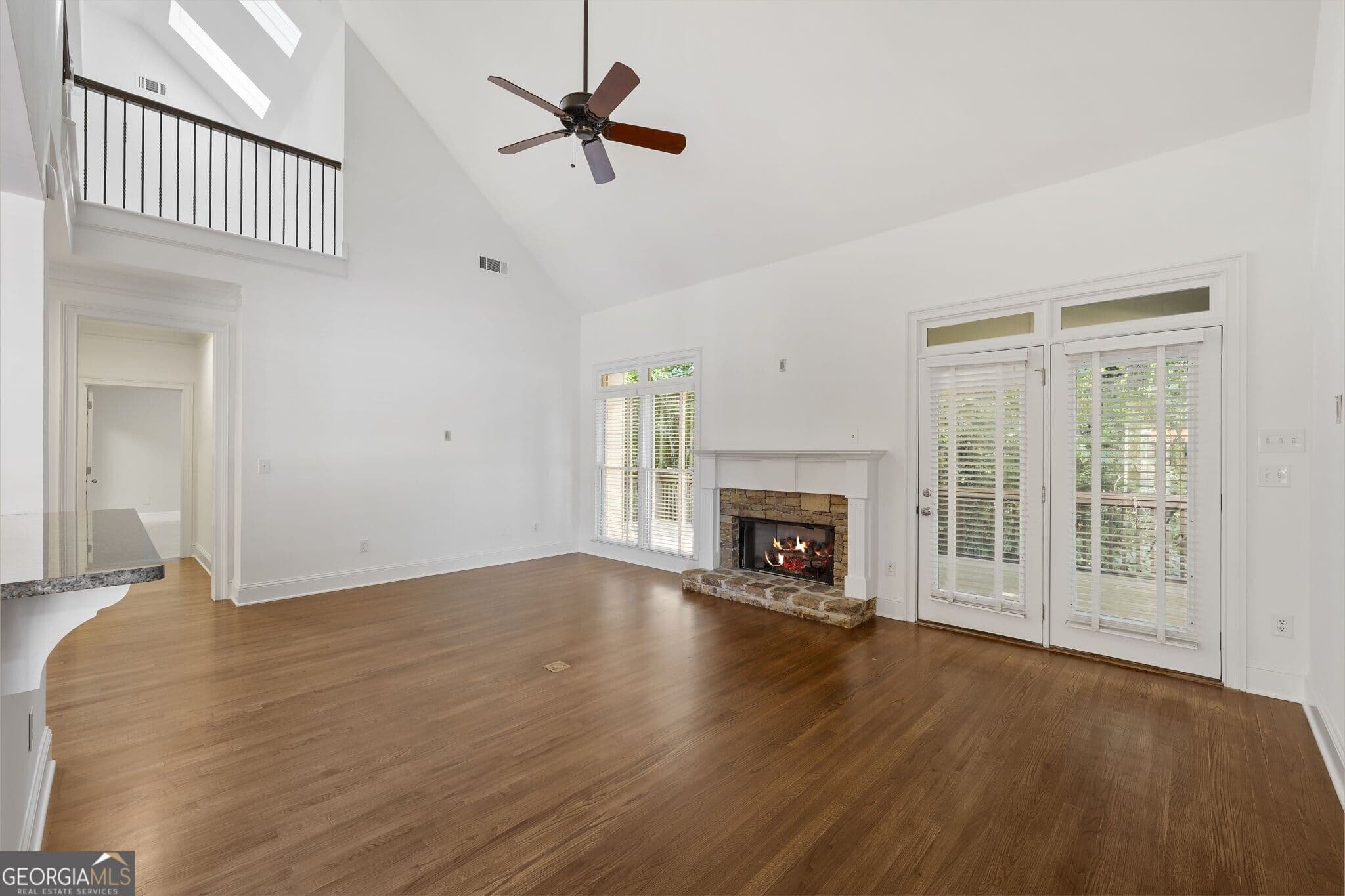 5 bedroom, 4.5 bathroom, 4,058 sq ft single family residence for sale at 1003 Nottingham Lane, Brookhaven, GA 30319 — photo 8