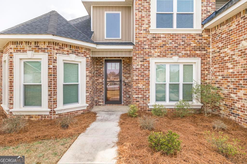 5 bedroom, 3 bathroom, 2,418 sq ft single family residence for sale at 613 Jeffery Thomas Drive, Bonaire, GA 31005 — photo 6