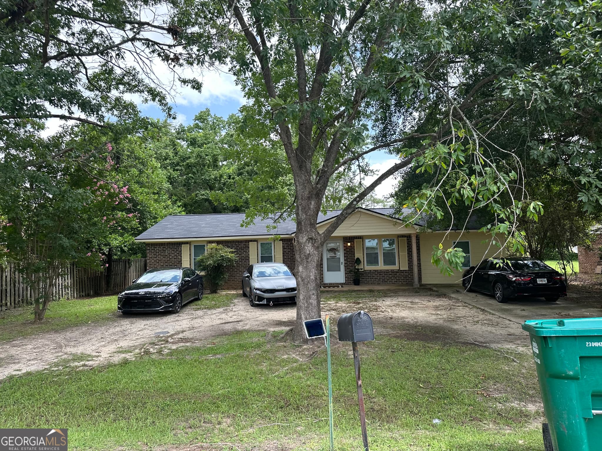 3 bedroom, 1 bathroom, 1,770 sq ft single family residence for sale at 513 E 1st Avenue, Cordele, GA 31015 — photo 5