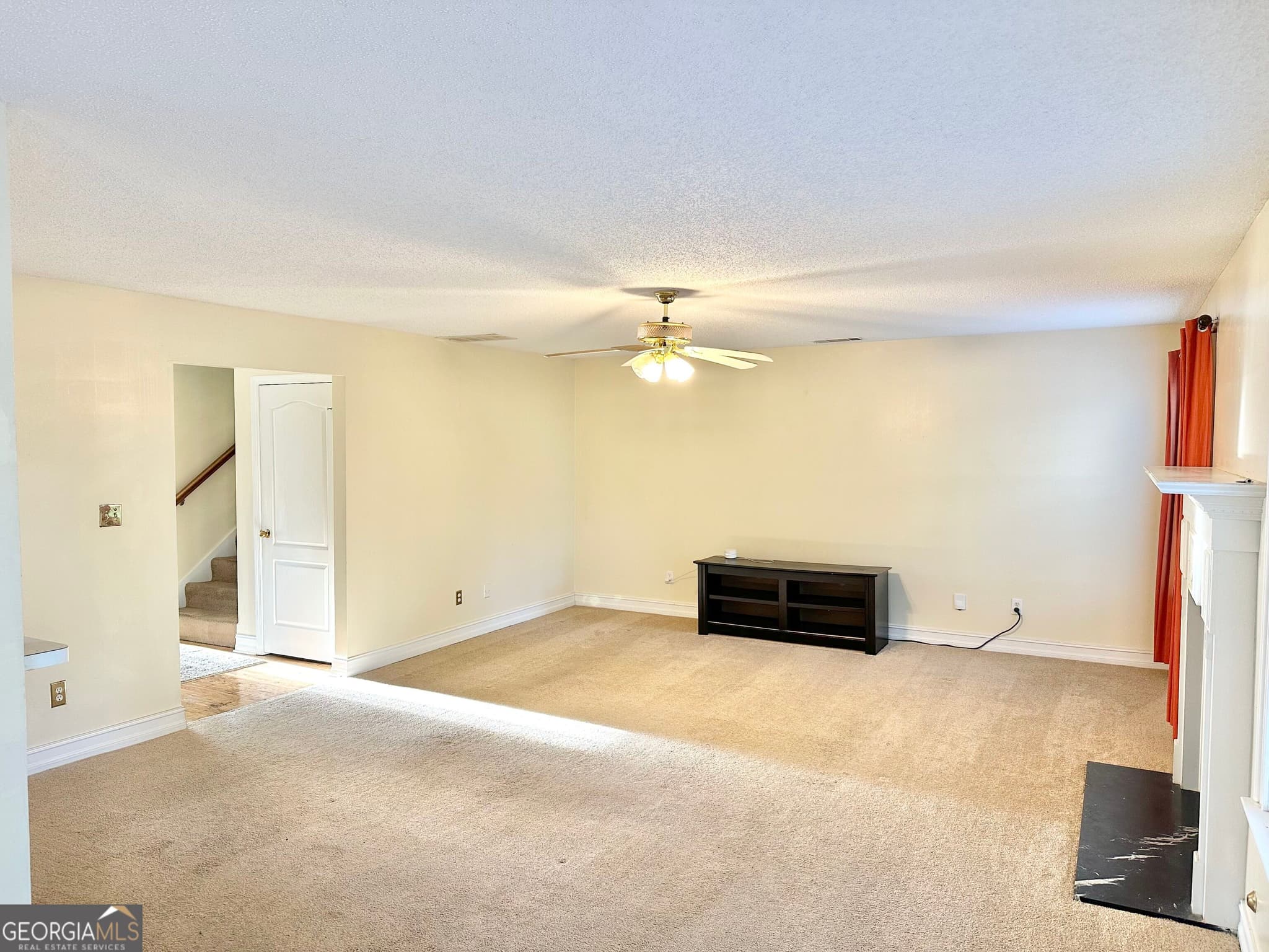 4 bedroom, 2.5 bathroom, 3,347 sq ft single family residence for sale at 12342 Lakeside Parkway, Fayetteville, GA 30215 — photo 3