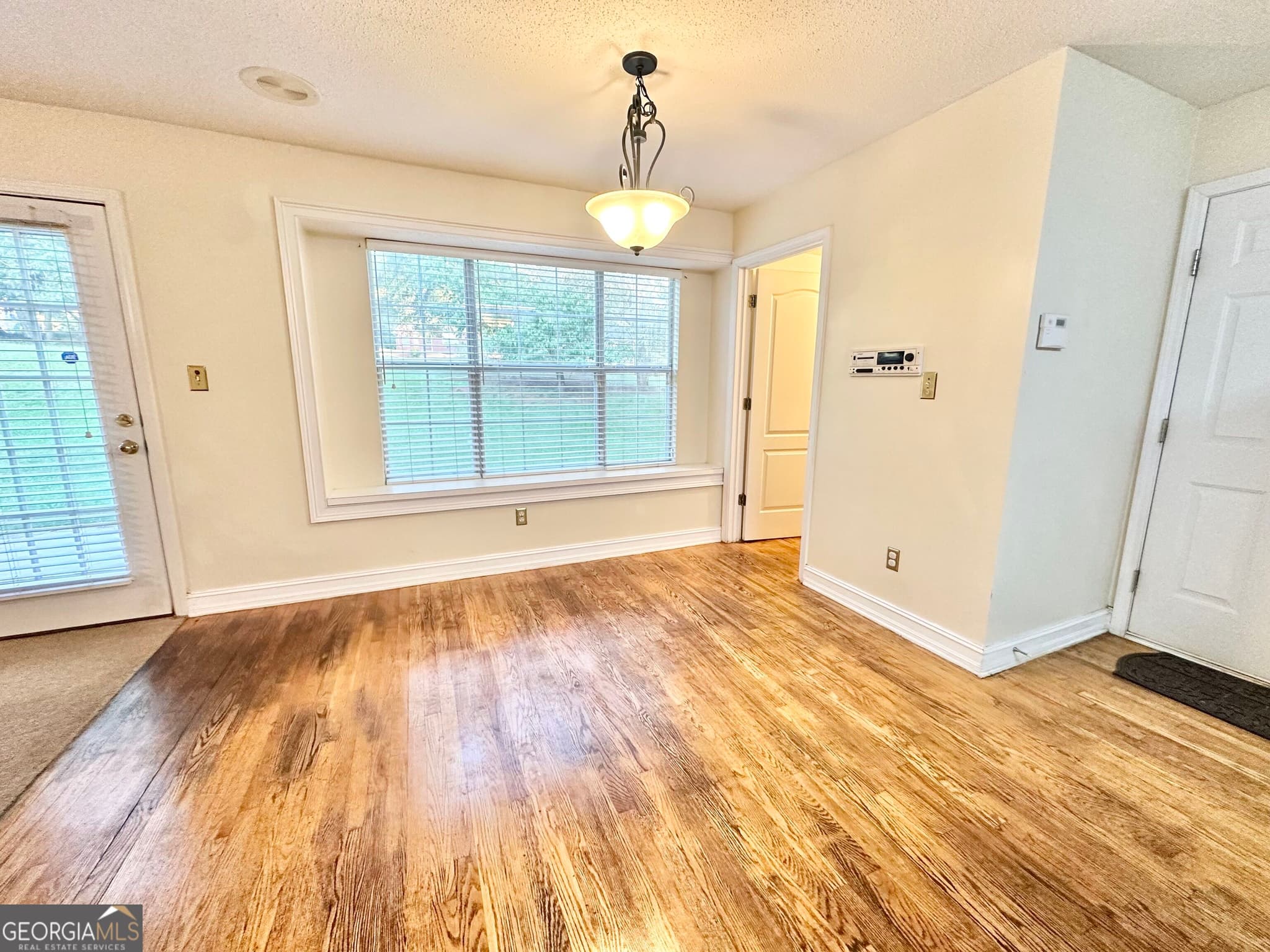 4 bedroom, 2.5 bathroom, 3,347 sq ft single family residence for sale at 12342 Lakeside Parkway, Fayetteville, GA 30215 — photo 10