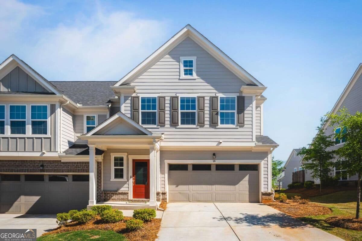 3 bedroom, 2.5 bathroom townhouse for rent at 18 Singleton Way, Peachtree City, GA 30269 for $2,850 a month