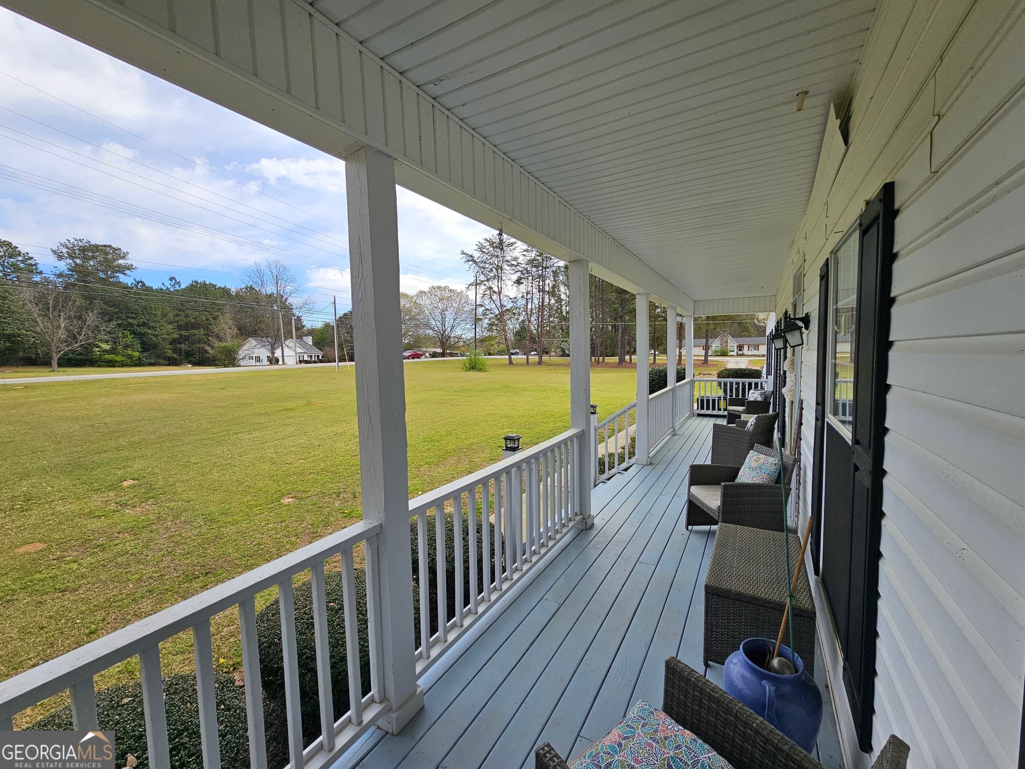 7 bedroom, 4 bathroom, 3,984 sq ft single family residence for sale at 17 Goodwyn Road, Newnan, GA 30265 — photo 6