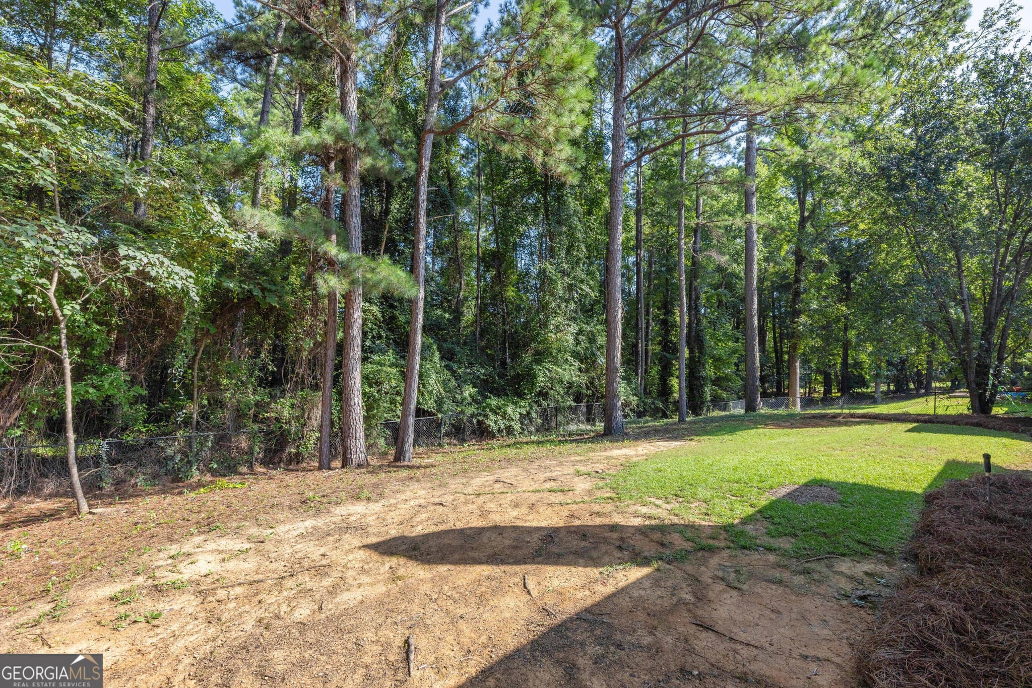 3 bedroom, 3 bathroom, 2,565 sq ft single family residence for sale at 1107 Laurelwood Road, Columbus, GA 31904 — photo 7