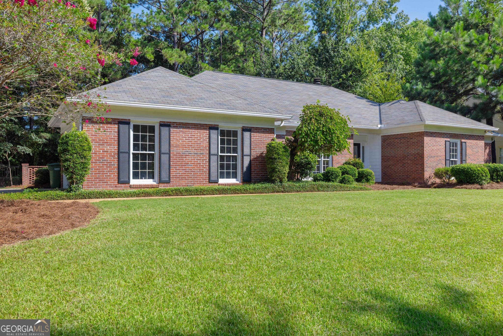 3 bedroom, 3 bathroom, 2,565 sq ft single family residence for sale at 1107 Laurelwood Road, Columbus, GA 31904 — photo 5