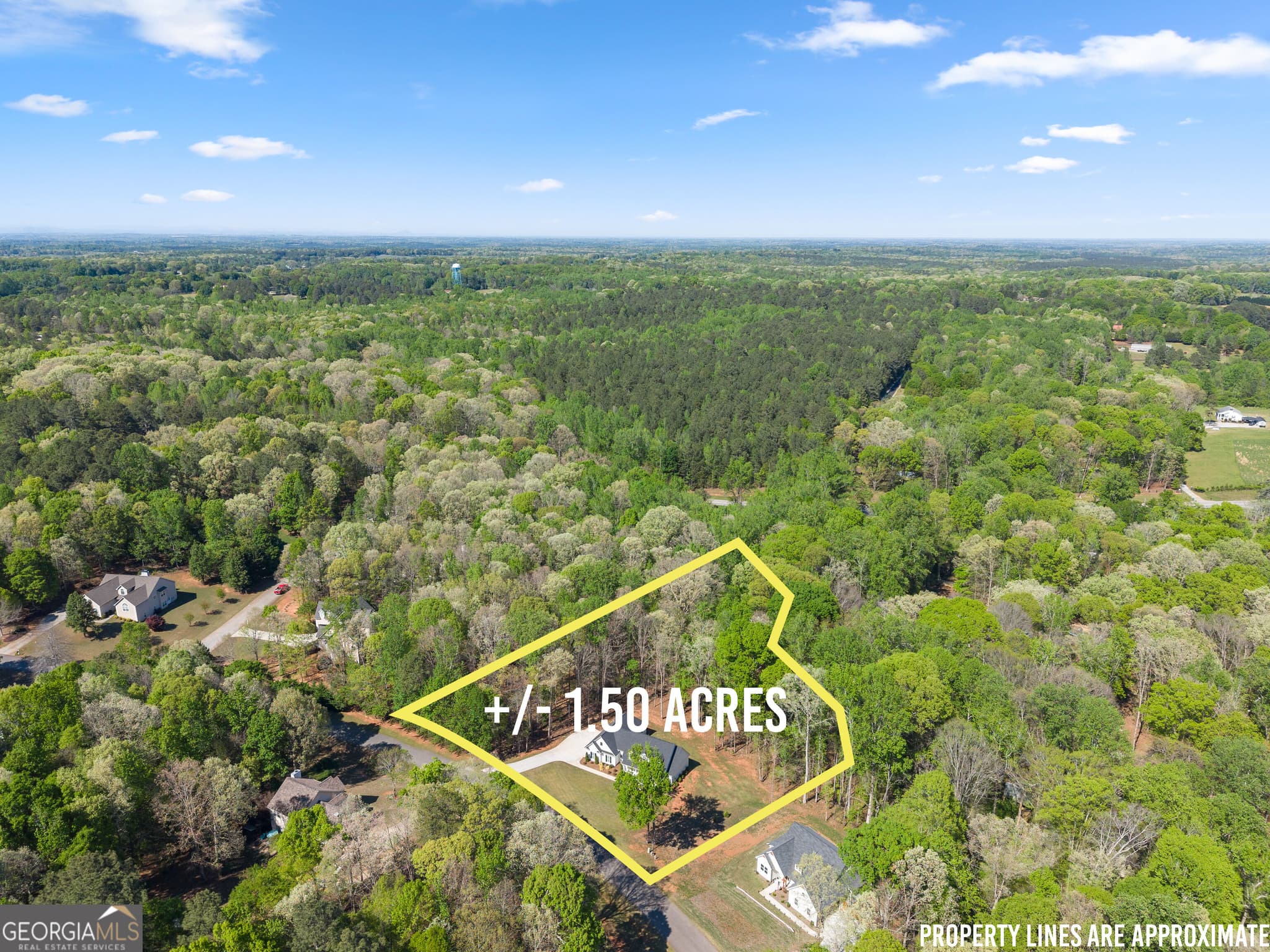 4 bedroom, 3 bathroom, 2,300 sq ft single family residence for sale at 179 Prime Drive, Commerce, GA 30530 — photo 3