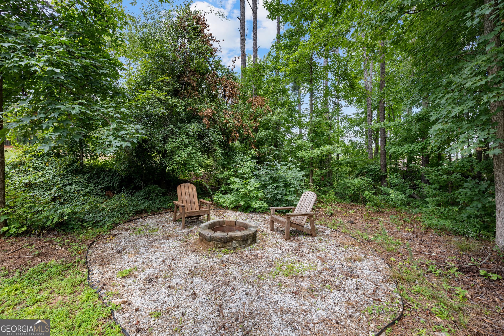 5 bedroom, 3.5 bathroom, 3,252 sq ft single family residence for sale at 65 Autumn Creek, Senoia, GA 30276 — photo 6