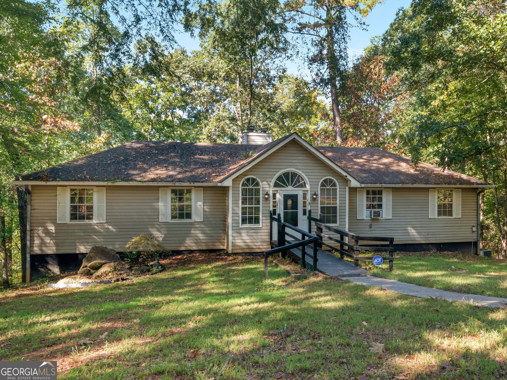 4 bedroom, 2.5 bathroom, 2,864 sq ft single family residence for sale at 117 Nighthawk Court, Monticello, GA 31064 — photo 6