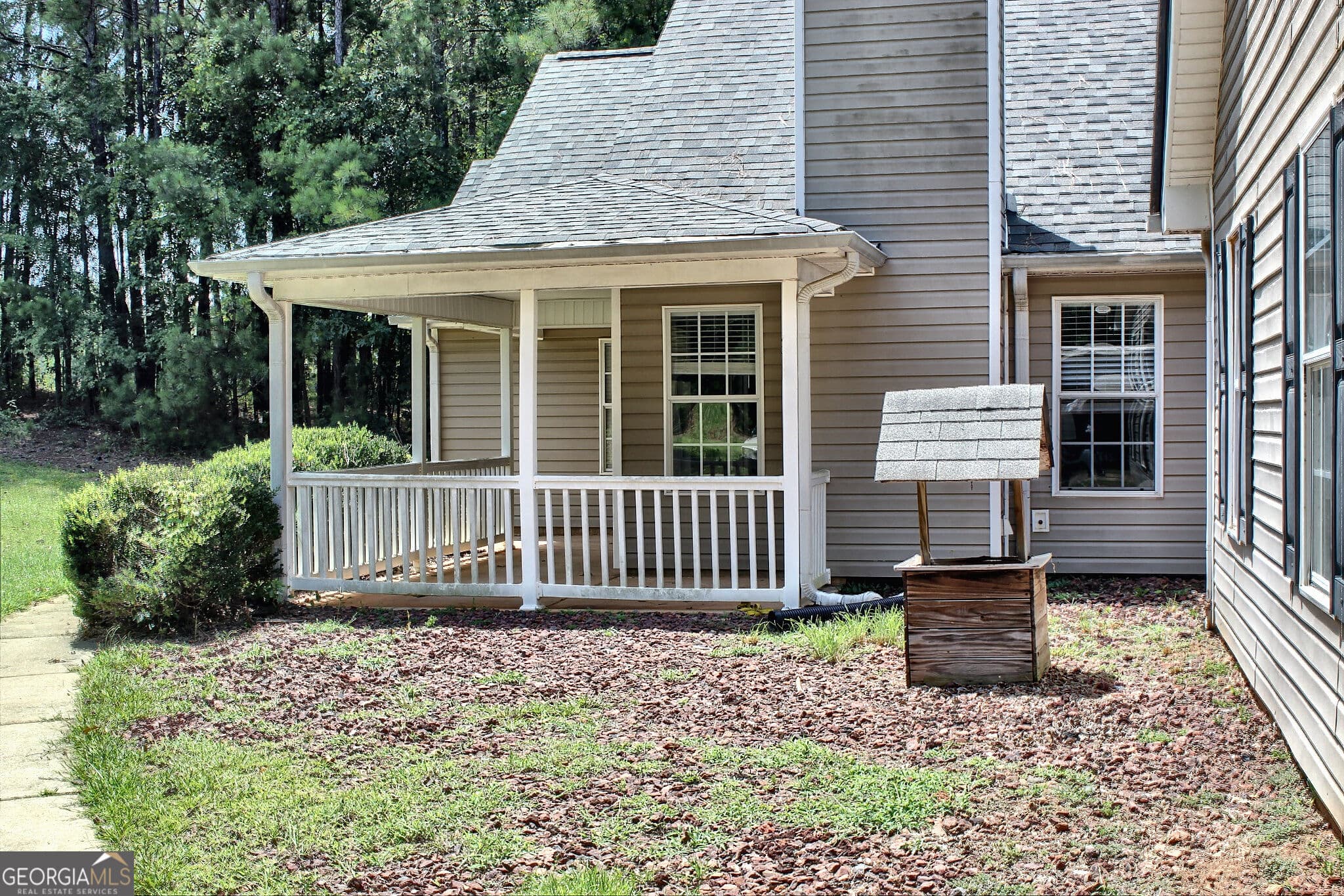 3 bedroom, 2 bathroom, 1,502 sq ft single family residence for sale at 5613 Hwy 81, Mcdonough, GA 30252 — photo 8