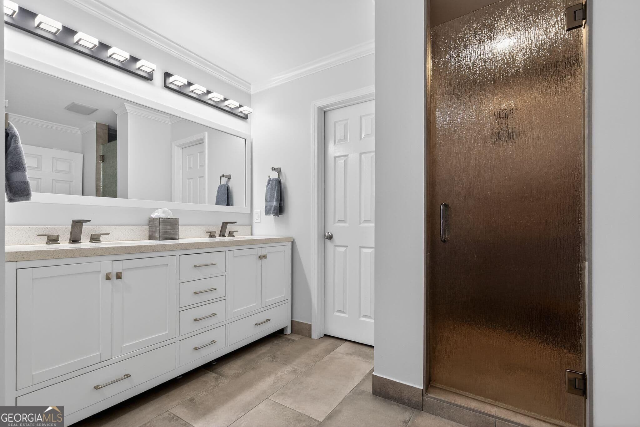 5 bedroom, 3.5 bathroom, 3,888 sq ft single family residence for sale at 117 Forest Ridge Circle, Eatonton, GA 31024 — photo 6