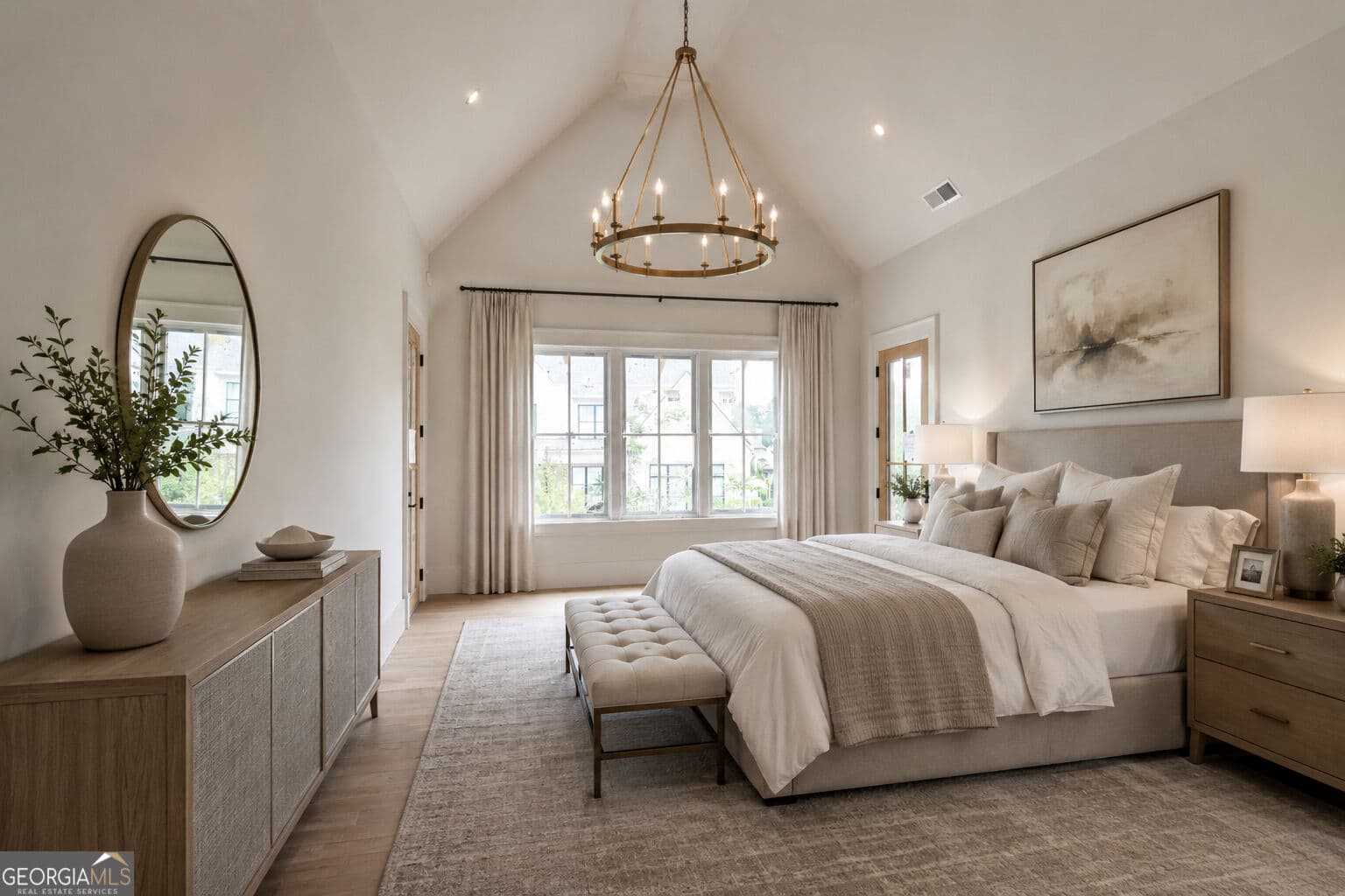 5 bedroom, 7 bathroom, 7,161 sq ft single family residence for sale at 5071 Kings Close, Alpharetta, GA 30004 — photo 7