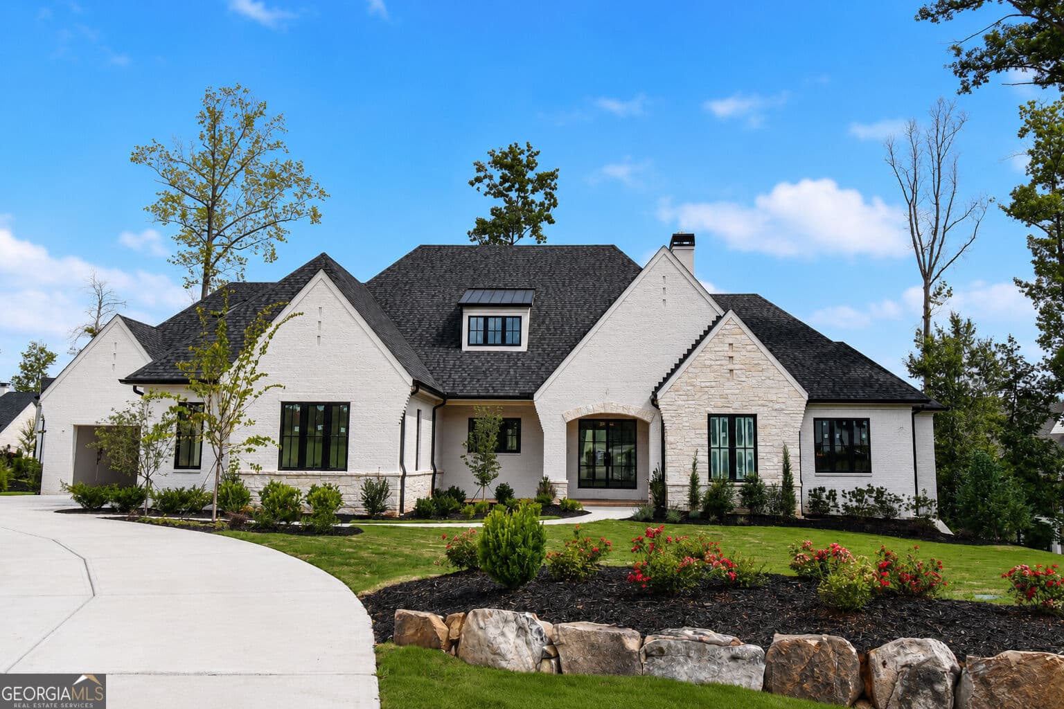 5 bedroom, 7 bathroom, 7,161 sq ft single family residence for sale at 5071 Kings Close, Alpharetta, GA 30004