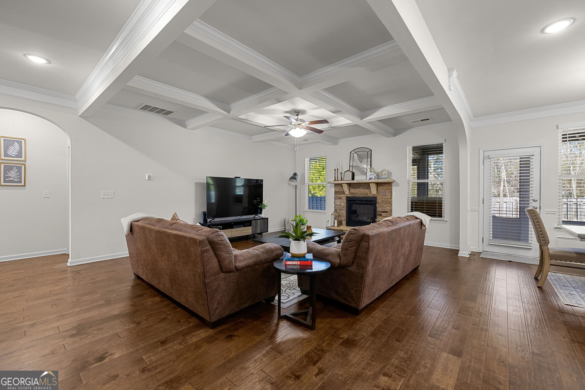 6 bedroom, 3.5 bathroom, 3,955 sq ft single family residence for sale at 166 Brookview Drive, Newnan, GA 30265 — photo 10