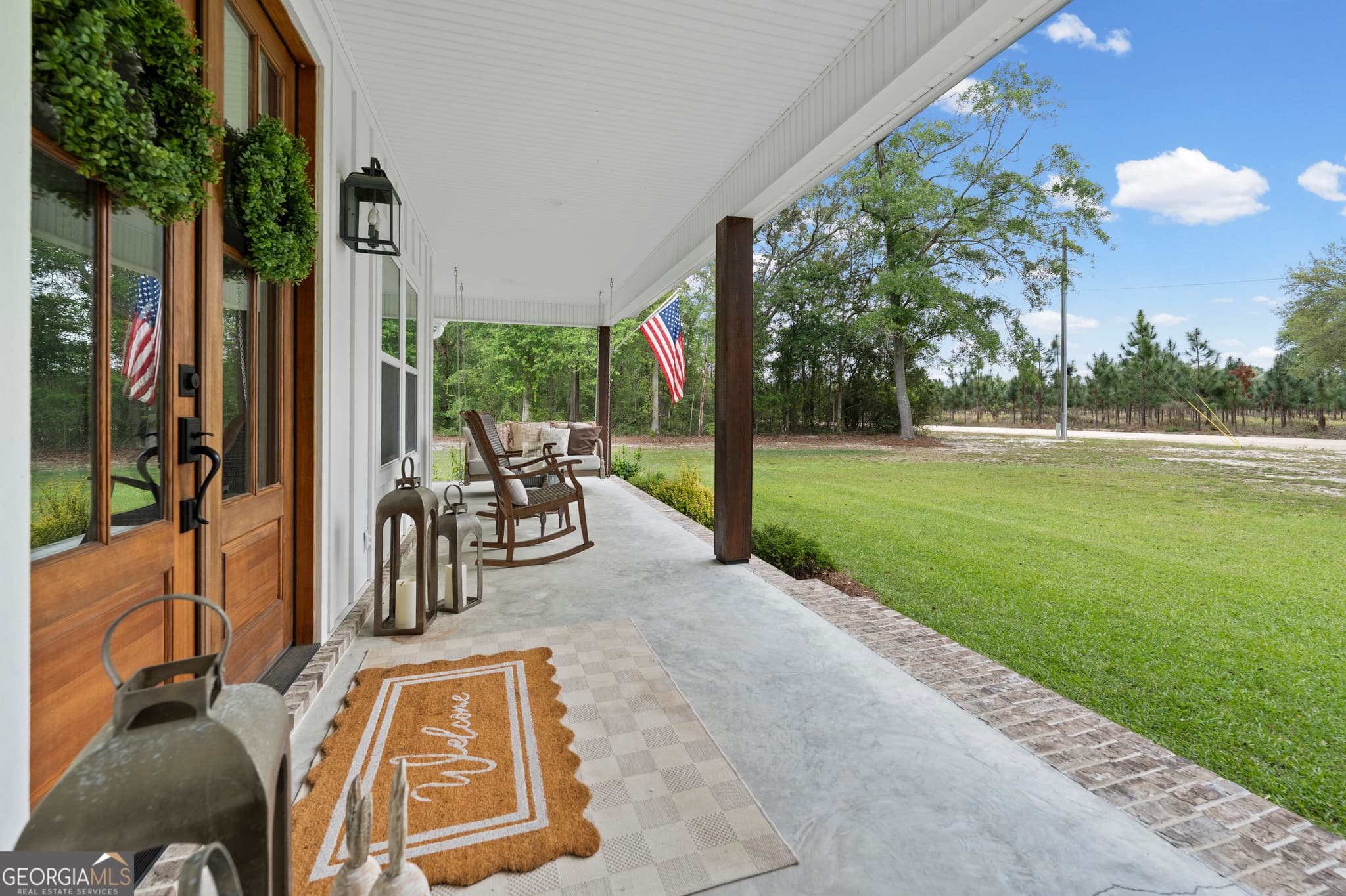 3 bedroom, 2.5 bathroom, 2,452 sq ft single family residence under contract at 5113 Allen Walker Road, Blackshear, GA 31516 — photo 9