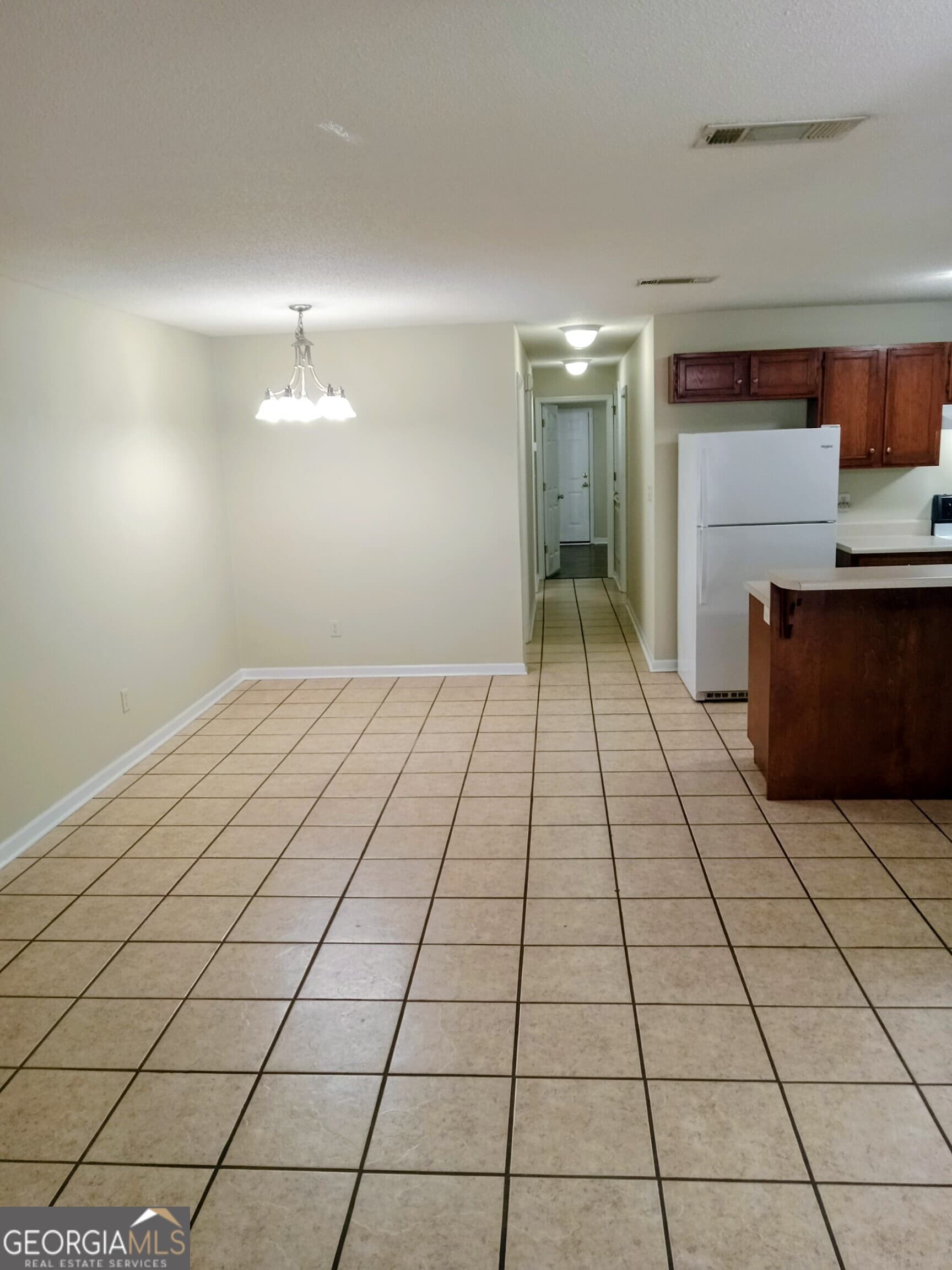 2 bedroom, 2 bathroom, 1,139 sq ft apartment for rent at 803 Cardinal Grove Court, Albany, GA 31701 for $900 a month — photo 4