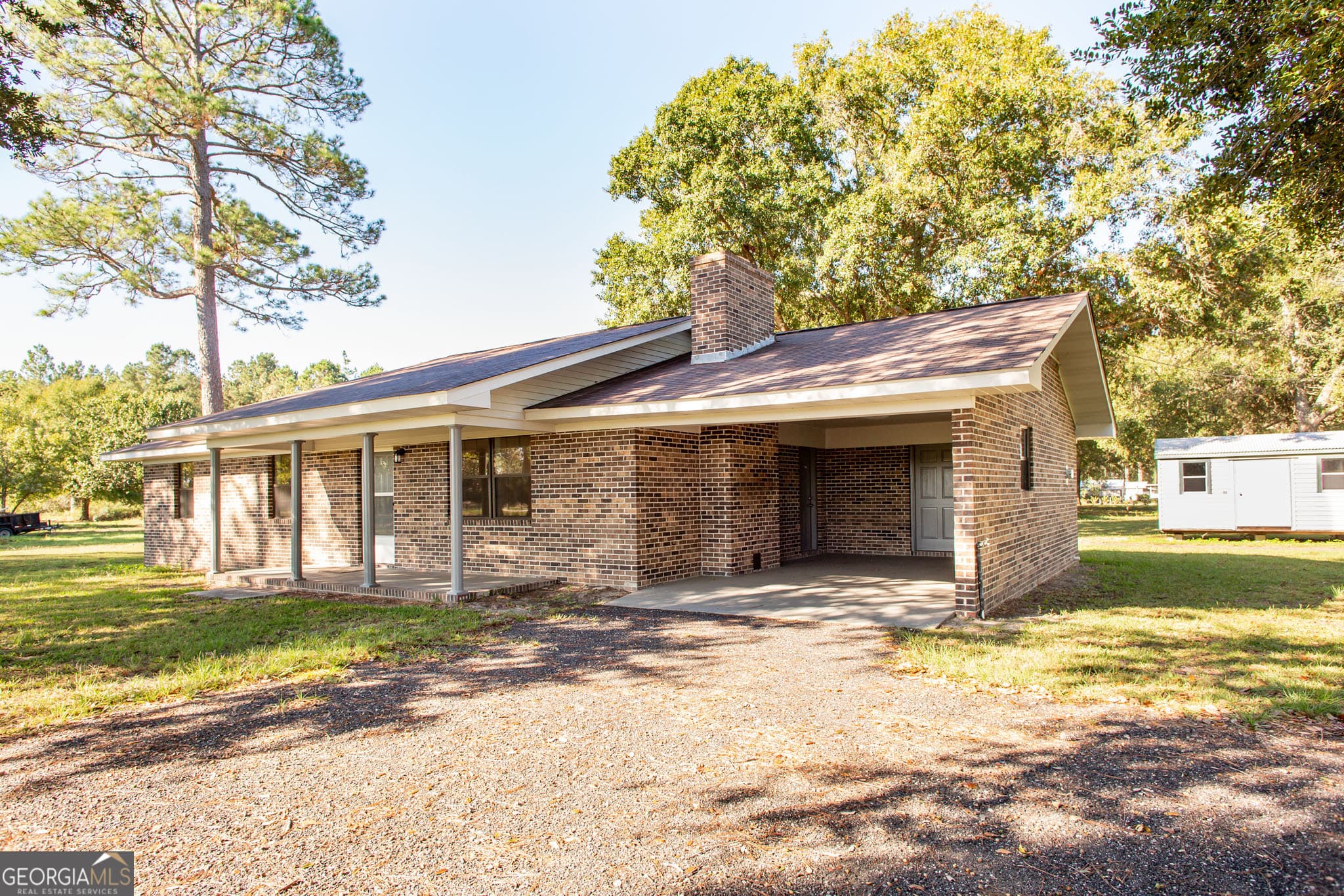 3 bedroom, 2 bathroom, 1,743 sq ft single family residence for sale at 6731 Youmans Chapel Road, Blackshear, GA 31516 — photo 2