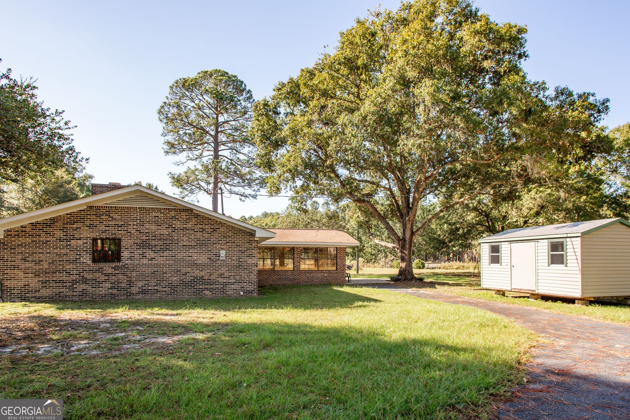 3 bedroom, 2 bathroom, 1,743 sq ft single family residence for sale at 6731 Youmans Chapel Road, Blackshear, GA 31516 — photo 7