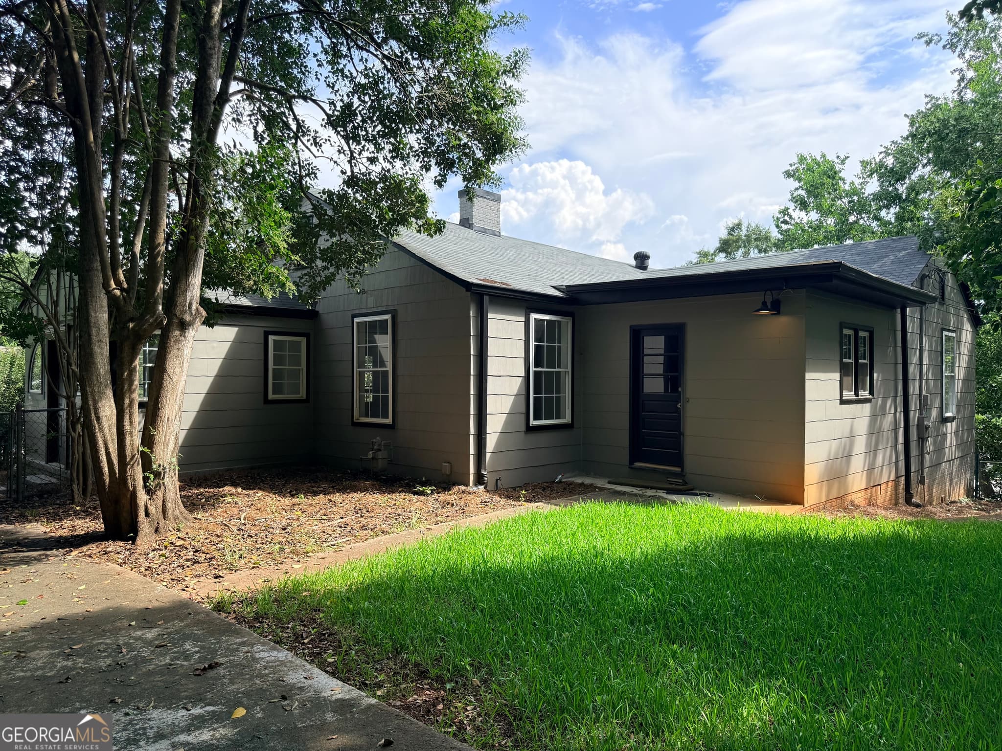4 bedroom, 3 bathroom, 2,508 sq ft single family residence for sale at 607 Hill Street, Thomaston, GA 30286 — photo 5