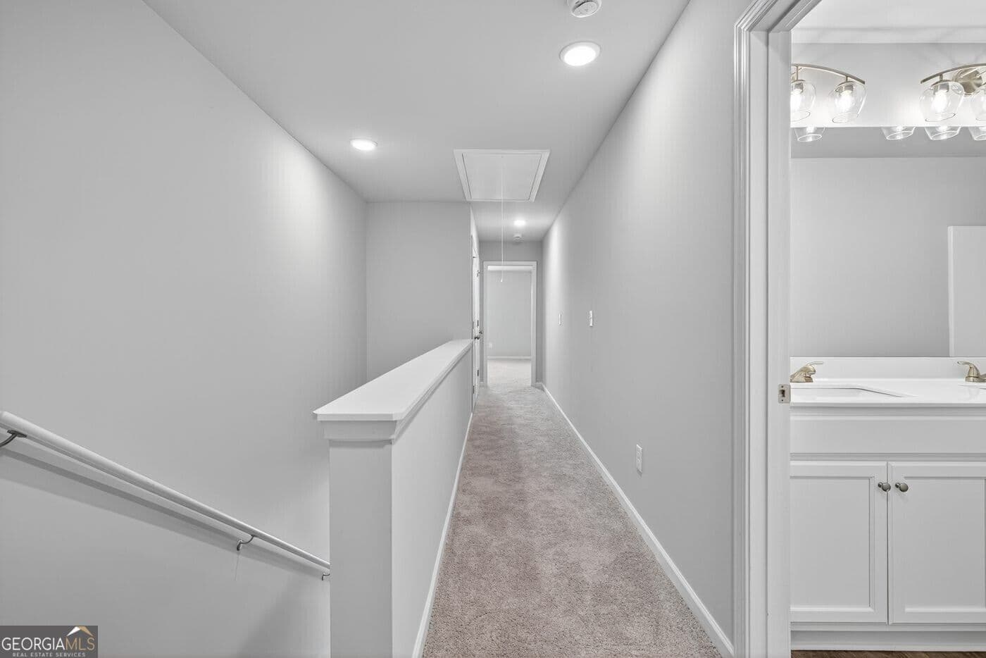 3 bedroom, 2.5 bathroom, 1,740 sq ft townhouse for sale at 2864 Lillian Lane, Douglasville, GA 30135 — photo 10