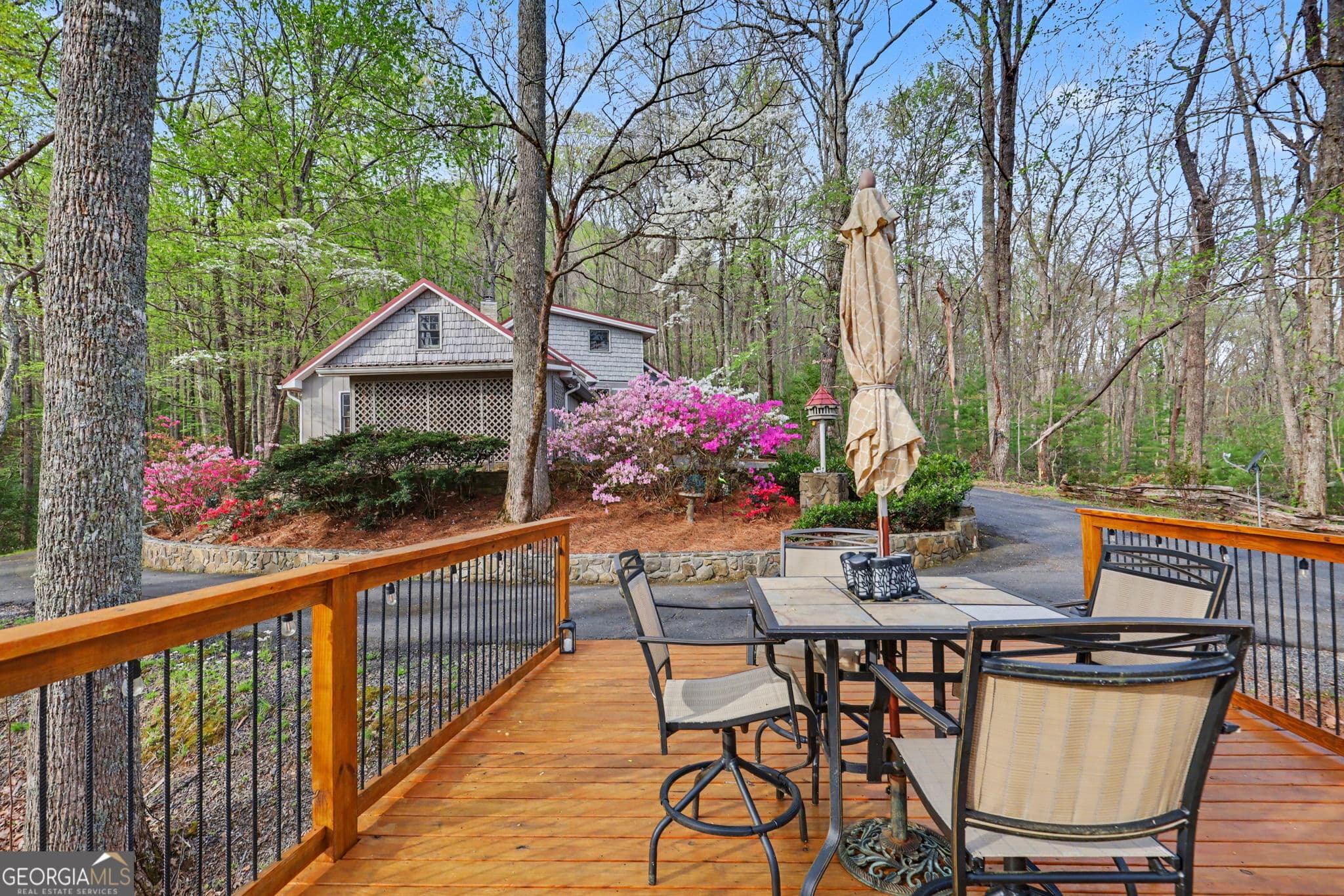 2 bedroom, 2 bathroom, 2,164 sq ft cabin,single family residence for sale at 8528 Soapstone Creek Trail, Hiawassee, GA 30546 — photo 8