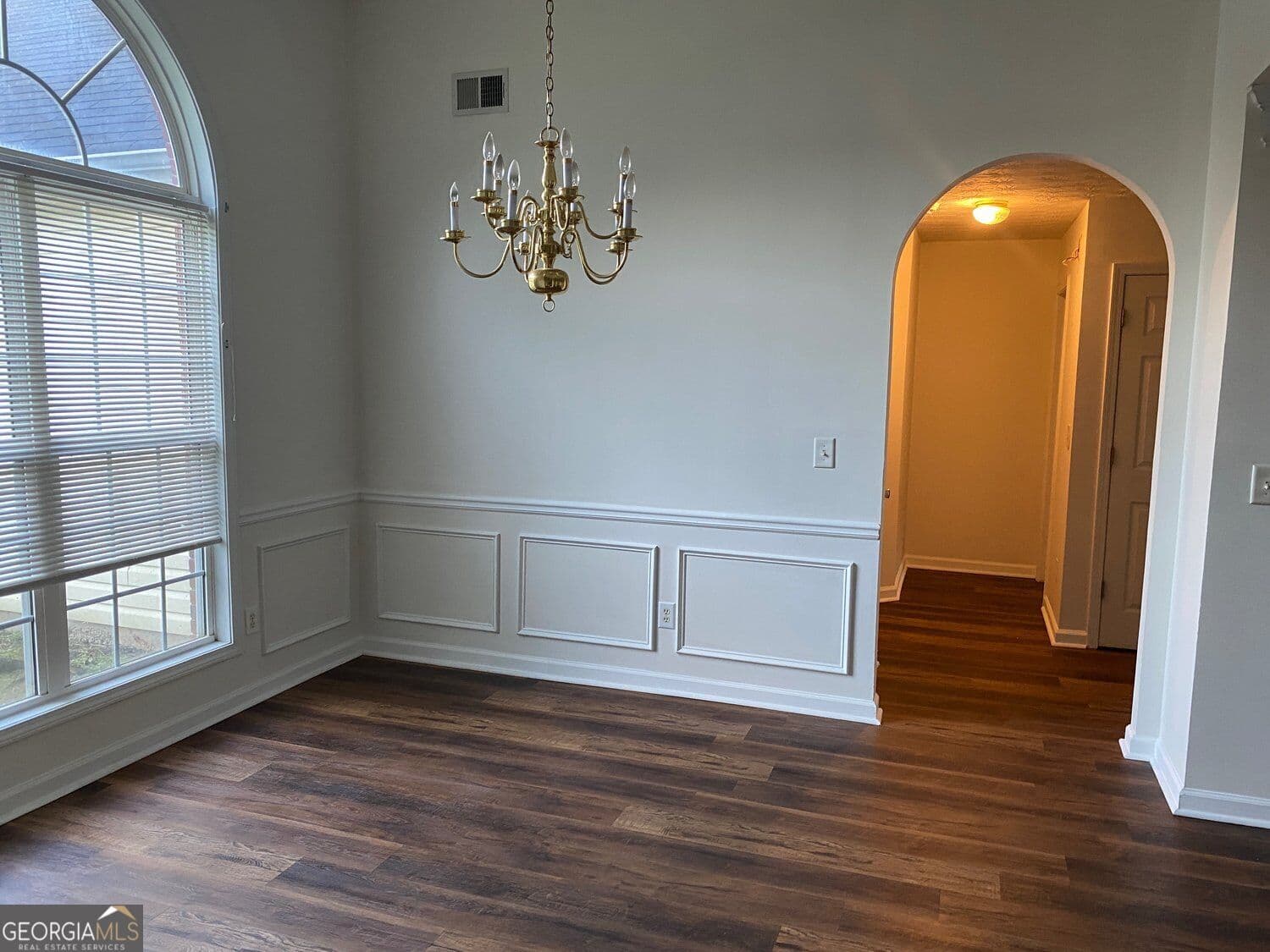 3 bedroom, 2 bathroom, 1,550 sq ft single family residence for rent at 4389 Ashlyn Rebecca Drive, Snellville, GA 30039 for $2,000 a month — photo 10