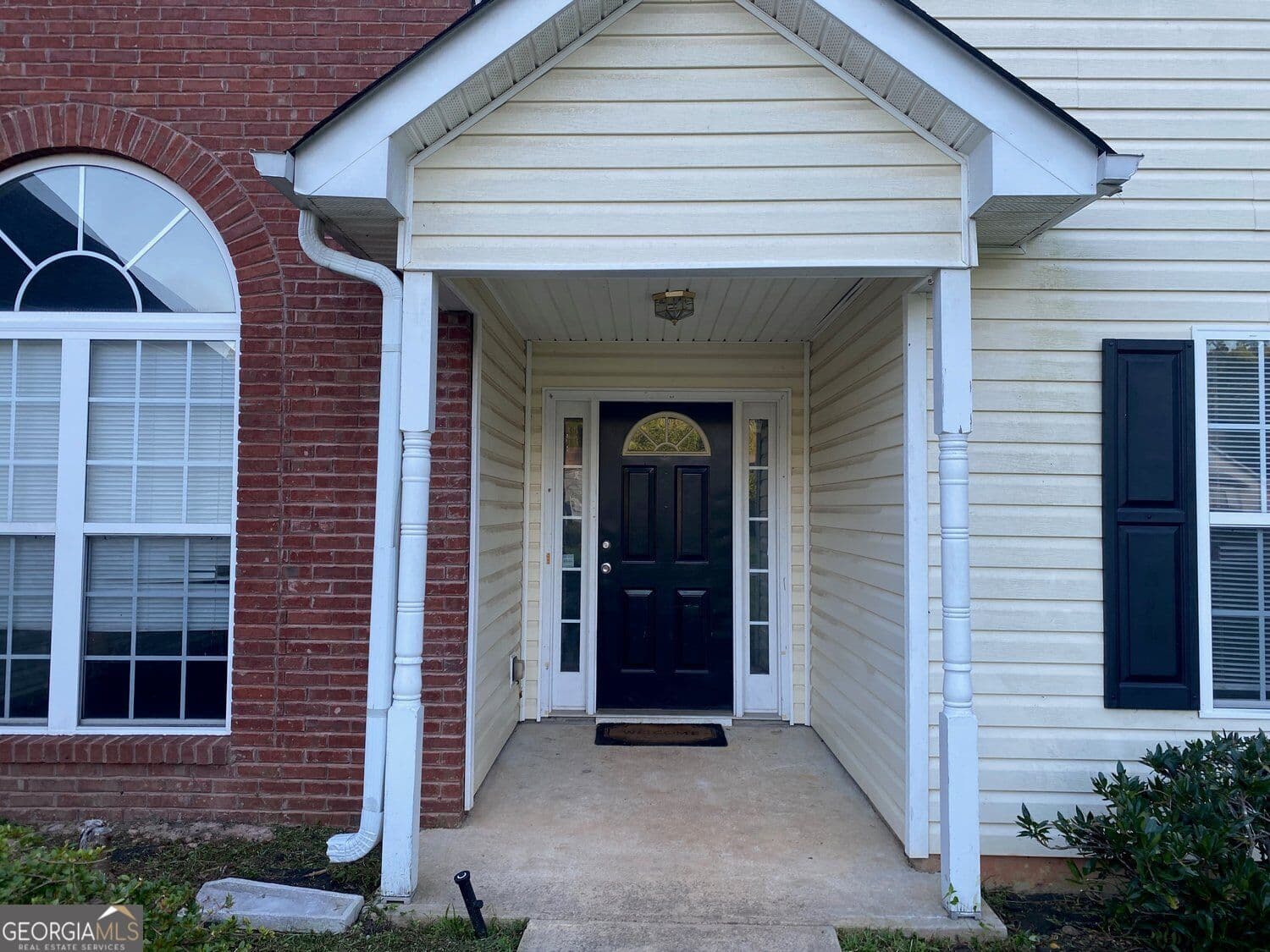 3 bedroom, 2 bathroom, 1,550 sq ft single family residence for rent at 4389 Ashlyn Rebecca Drive, Snellville, GA 30039 for $2,000 a month — photo 4