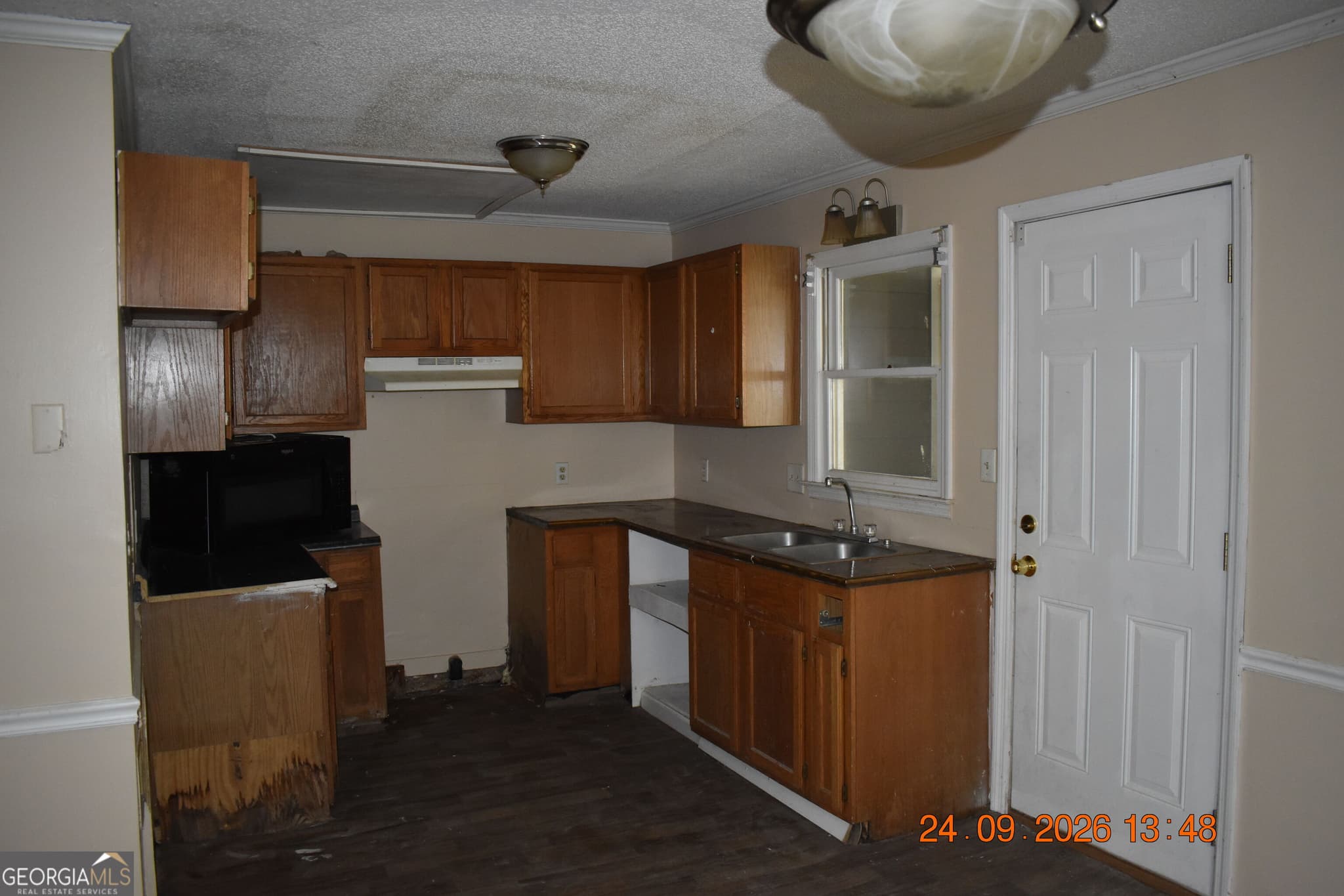 2 bedroom, 1.5 bathroom, 1,120 sq ft single family residence for rent at 4397 Azalea Drive, Macon, GA 31210 for $1,050 a month — photo 8