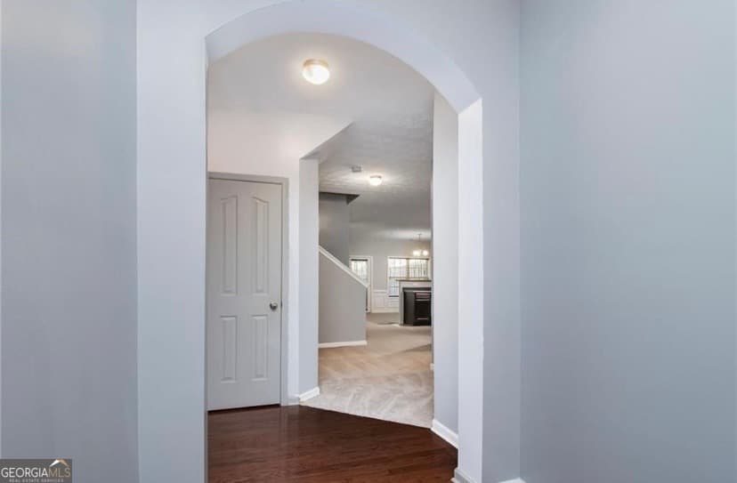 4 bedroom, 2.5 bathroom, 2,004 sq ft loft,townhouse for sale at 3856 Augustine Place, Rex, GA 30273 — photo 10