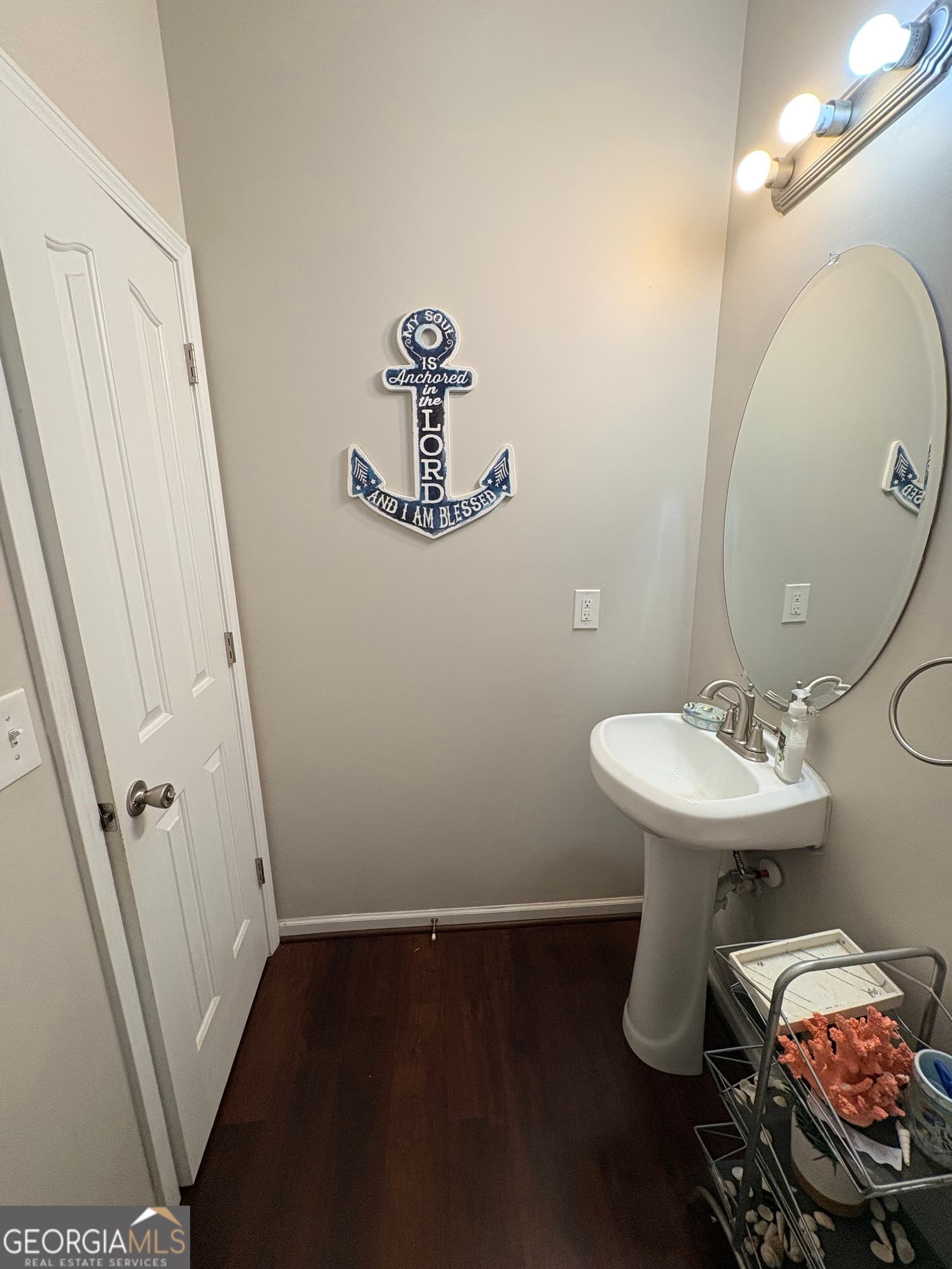 4 bedroom, 2.5 bathroom, 2,004 sq ft loft,townhouse for sale at 3856 Augustine Place, Rex, GA 30273 — photo 4