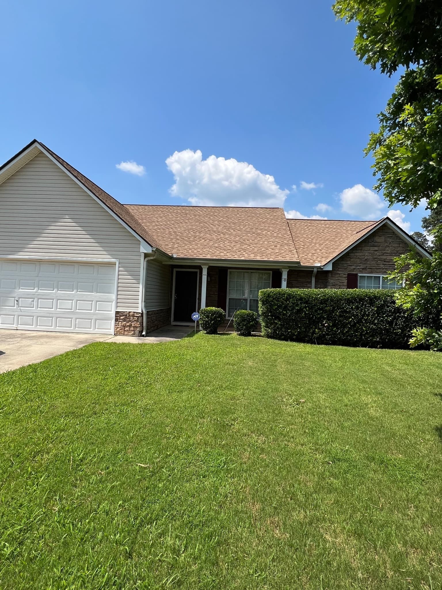 3 bedroom, 2 bathroom, 1,800 sq ft single family residence for rent at 3769 Stagecoach Pass, Ellenwood, GA 30294 for $2,150 a month