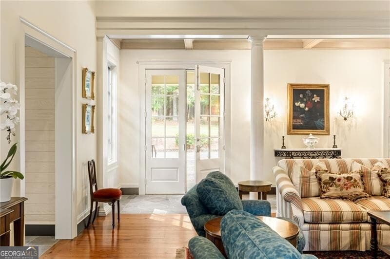 6 bedroom, 5 bathroom, 6,327 sq ft single family residence for sale at 10180 Capps Ferry Road, Chattahoochee Hills, GA 30268 — photo 8