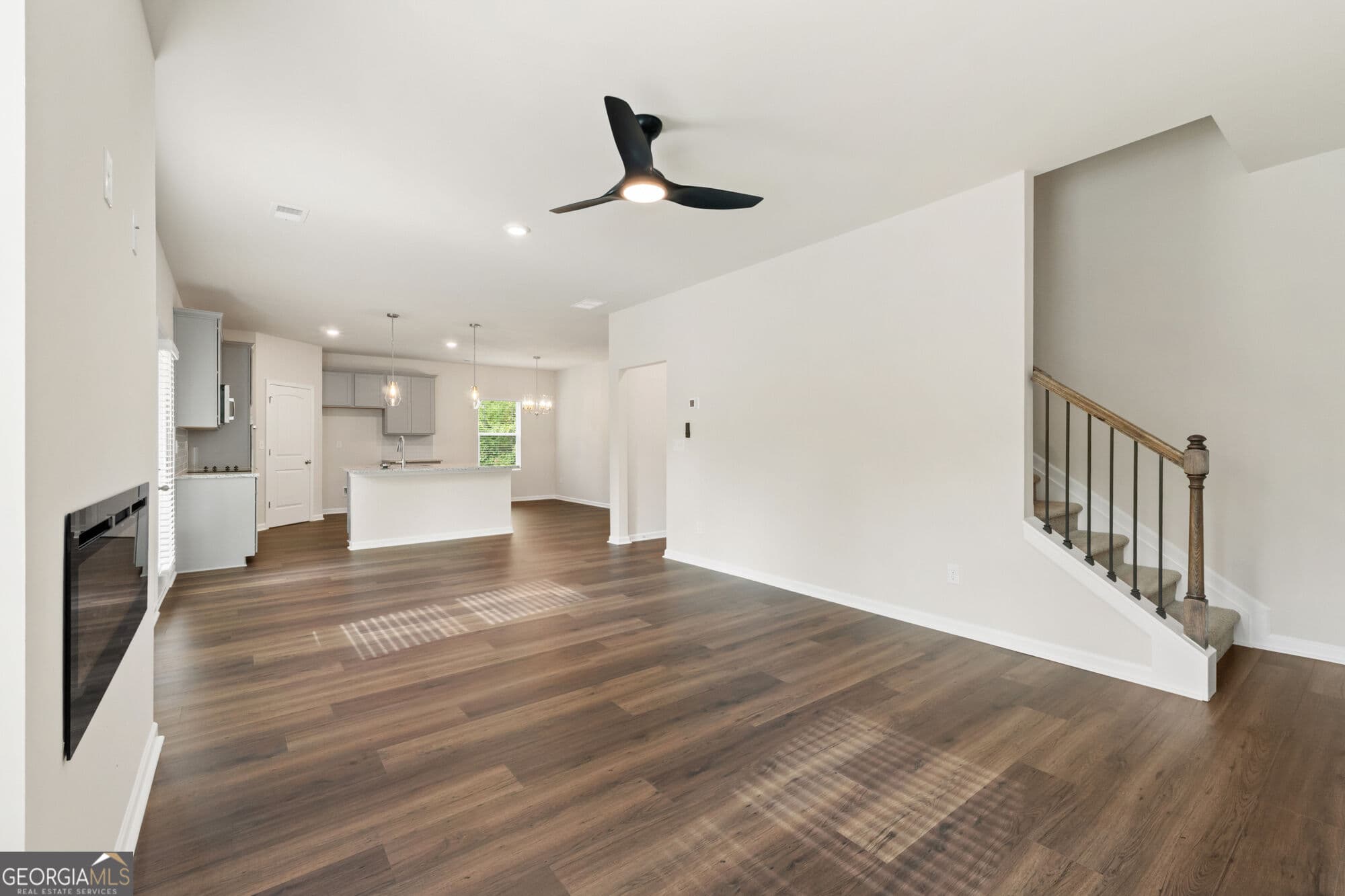 4 bedroom, 3 bathroom, 2,500 sq ft single family residence for sale at 1861 Millstone Manor, Conyers, GA 30013 — photo 10