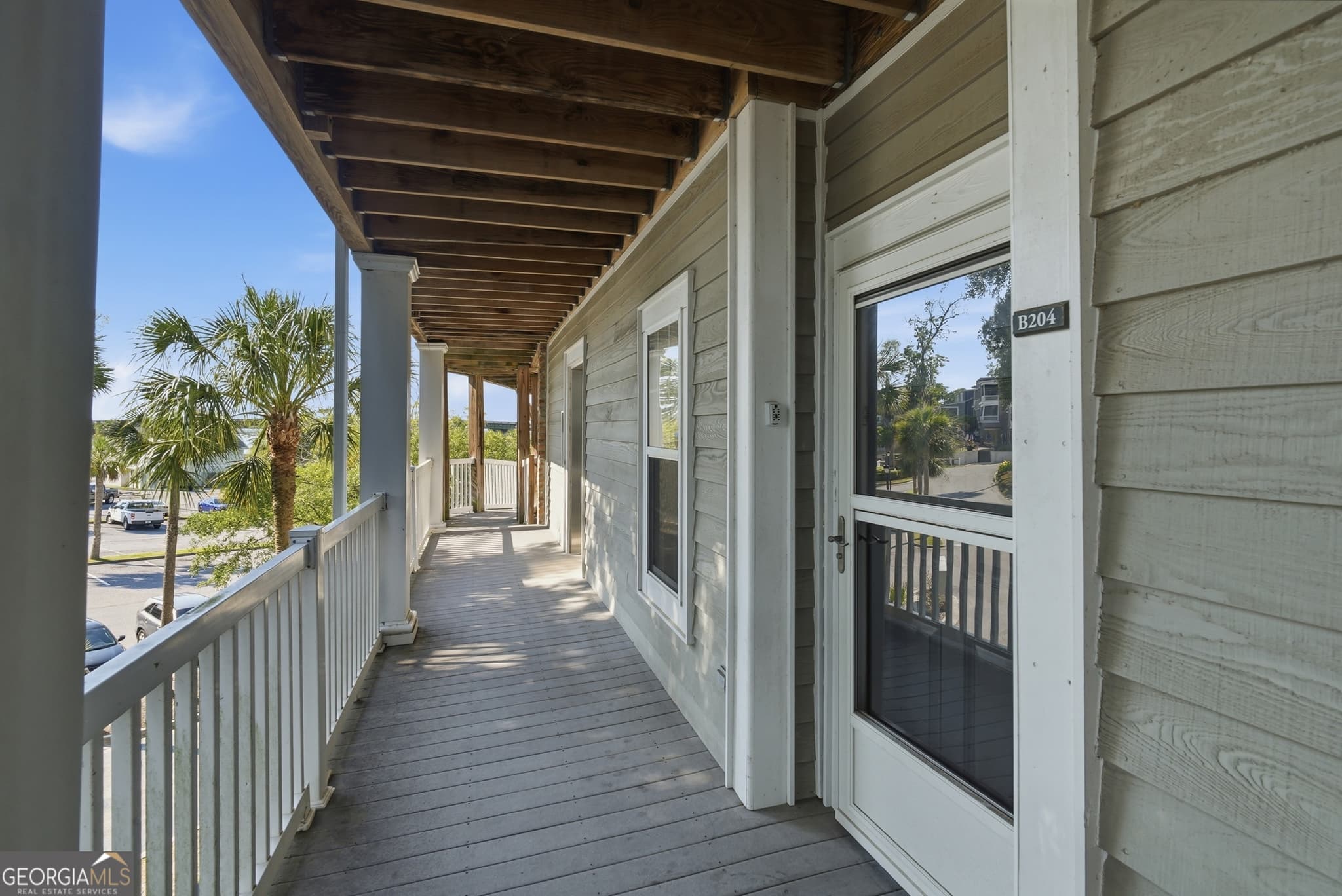 3 bedroom, 3 bathroom, 1,460 sq ft condominium for sale at 91 Screven Street B204, Darien, GA 31305 — photo 1 of 48