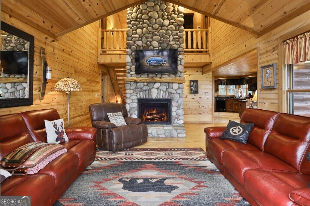 4 bedroom, 3.5 bathroom, 3,150 sq ft cabin,single family residence for sale at 175 Cochise Road 19, Blue Ridge, GA 30513 — photo 6