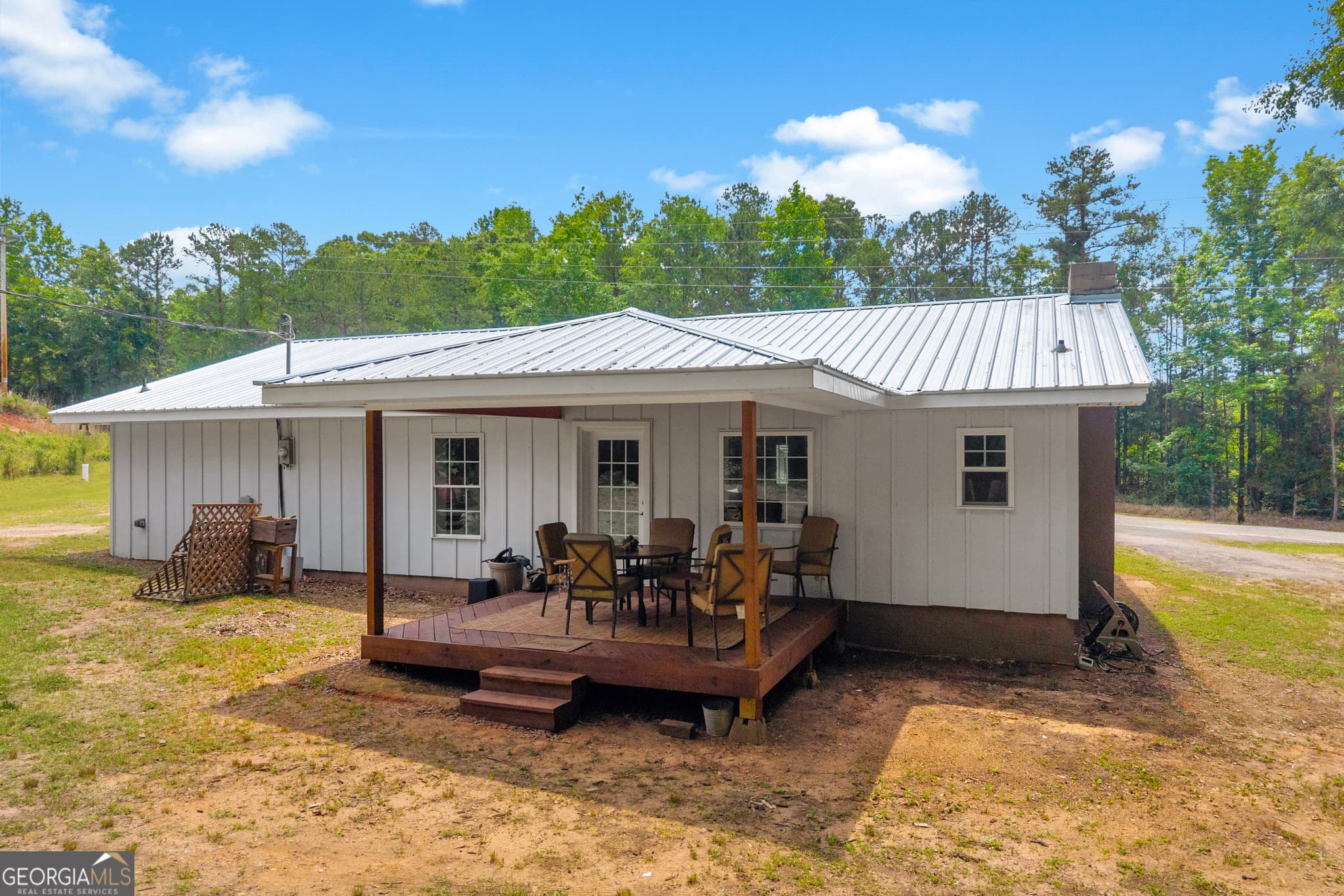 3 bedroom, 2.5 bathroom, 1,500 sq ft single family residence for sale at 3030 Smith McGee Road, Iva, SC 29655 — photo 2