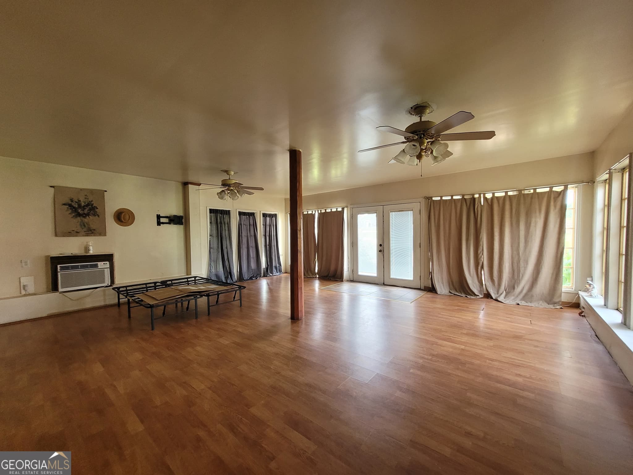 3 bedroom, 2 bathroom, 1,929 sq ft single family residence for sale at 1140 Lafayette Hwy, Roanoke, AL 36274 — photo 8