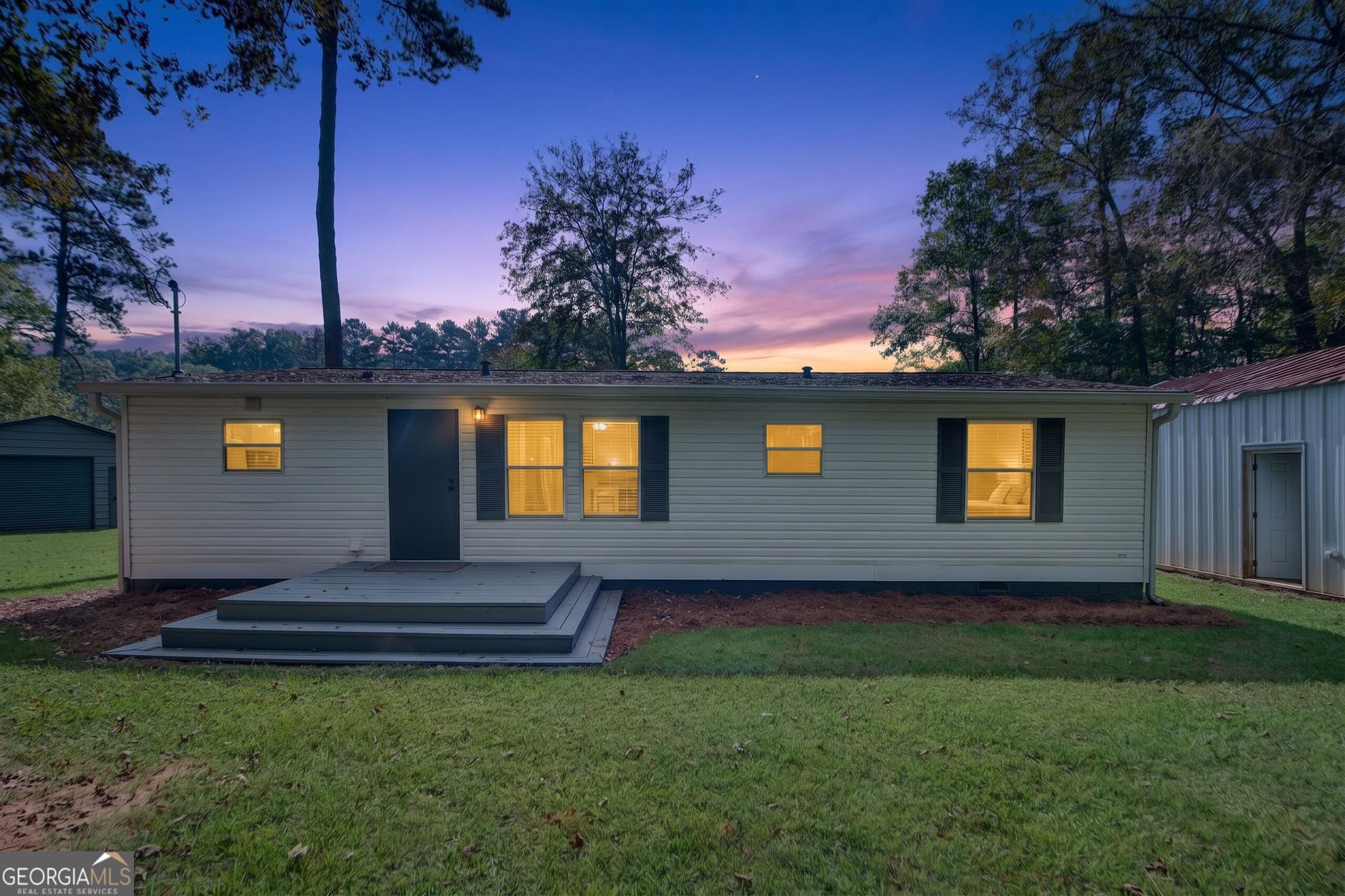 3 bedroom, 2 bathroom, 1,144 sq ft manufactured home,single family residence for sale at 182 De Jarnette Road, Eatonton, GA 31024 — photo 5