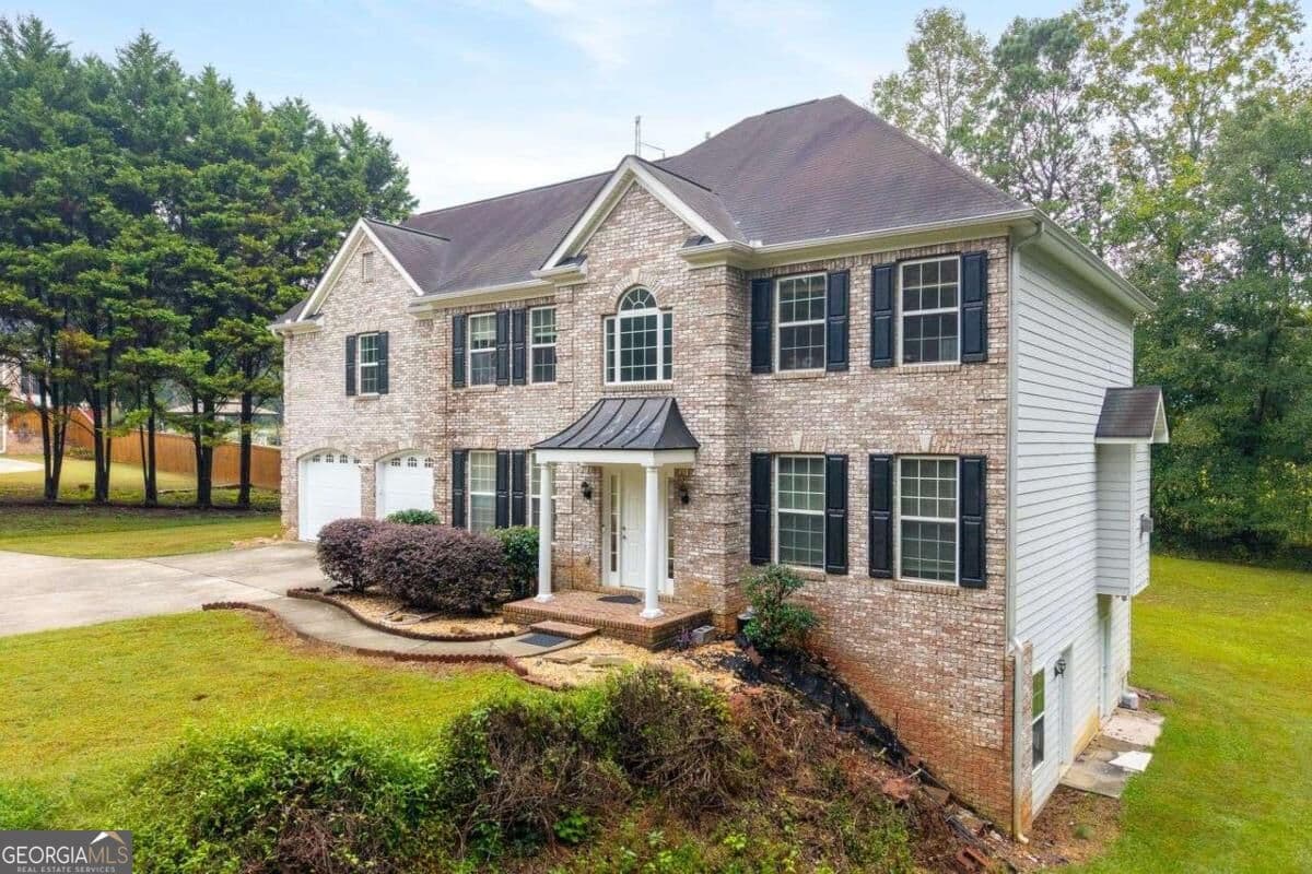 6 bedroom, 5 bathroom, 5,075 sq ft single family residence for rent at 6031 Burnt Hickory Trail, Powder Springs, GA 30127 for $3,100 a month — photo 4