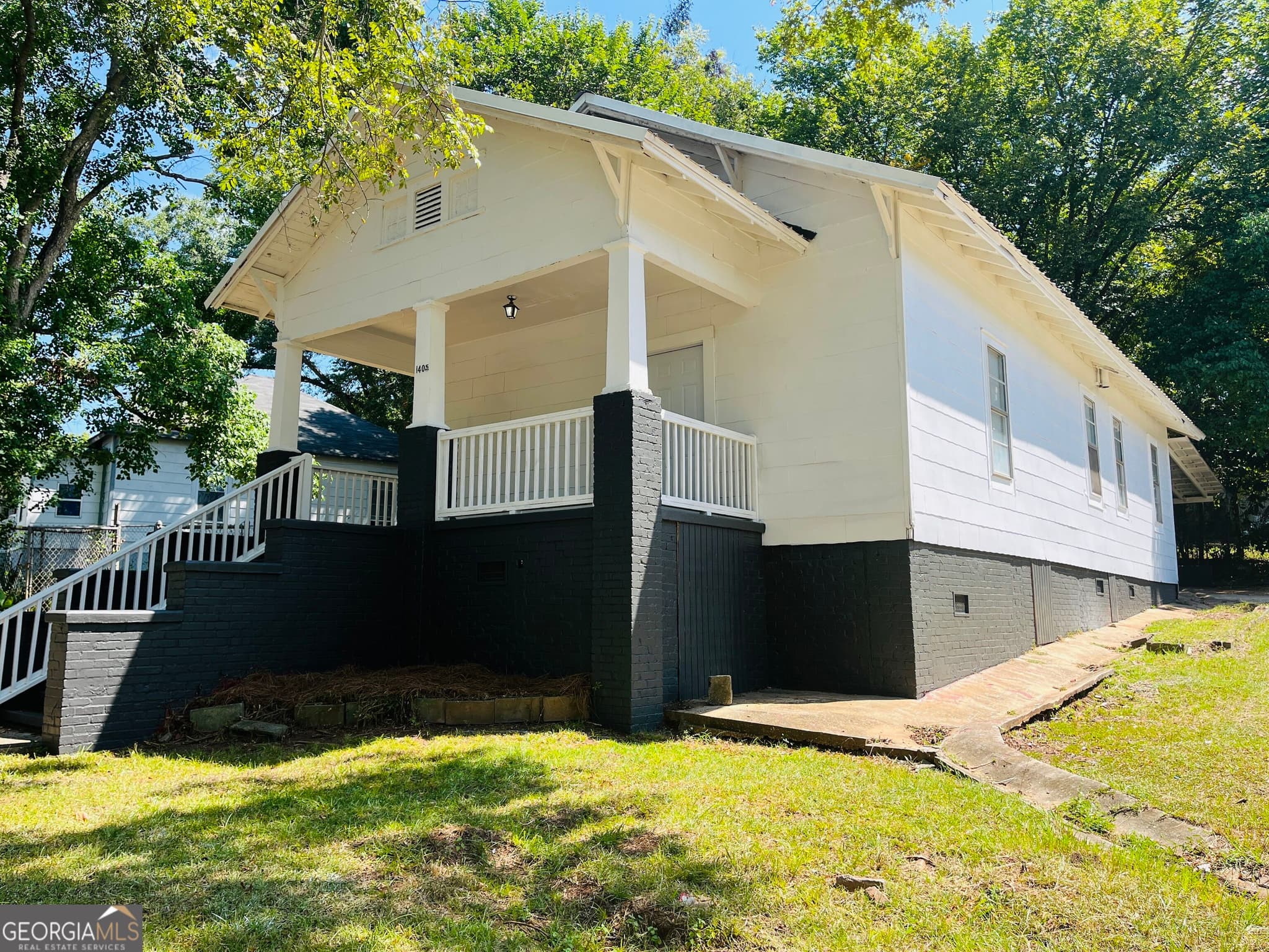 2 bedroom, 2 bathroom, 1,058 sq ft single family residence for rent at 1405 Austin Street, Lagrange, GA 30240 for $1,200 a month — photo 1 of 1