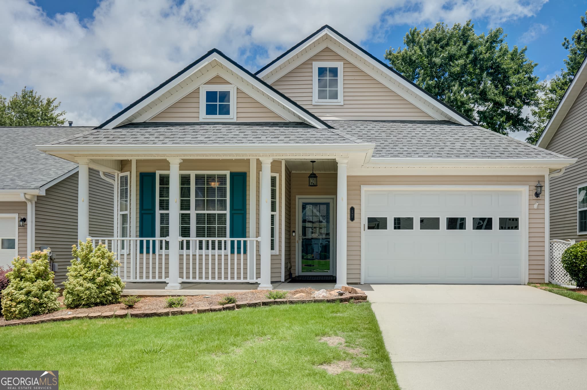 2 bedroom, 2 bathroom, 1,198 sq ft single family residence sold at 17 Hampshire Lane, Newnan, GA 30265