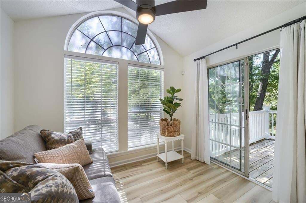 2 bedroom, 2 bathroom, 1,132 sq ft condominium for sale at 217 Cobblestone Trail, Avondale Estates, GA 30002 — photo 2