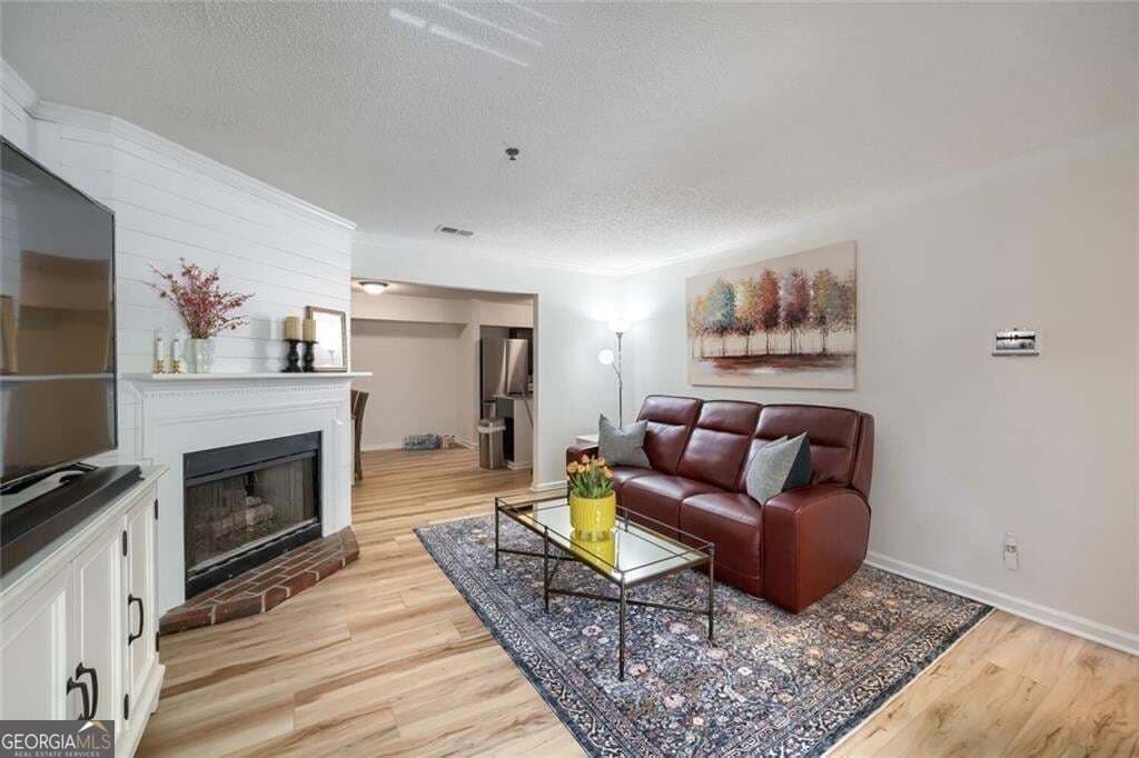2 bedroom, 2 bathroom, 1,132 sq ft condominium for sale at 217 Cobblestone Trail, Avondale Estates, GA 30002 — photo 1 of 29