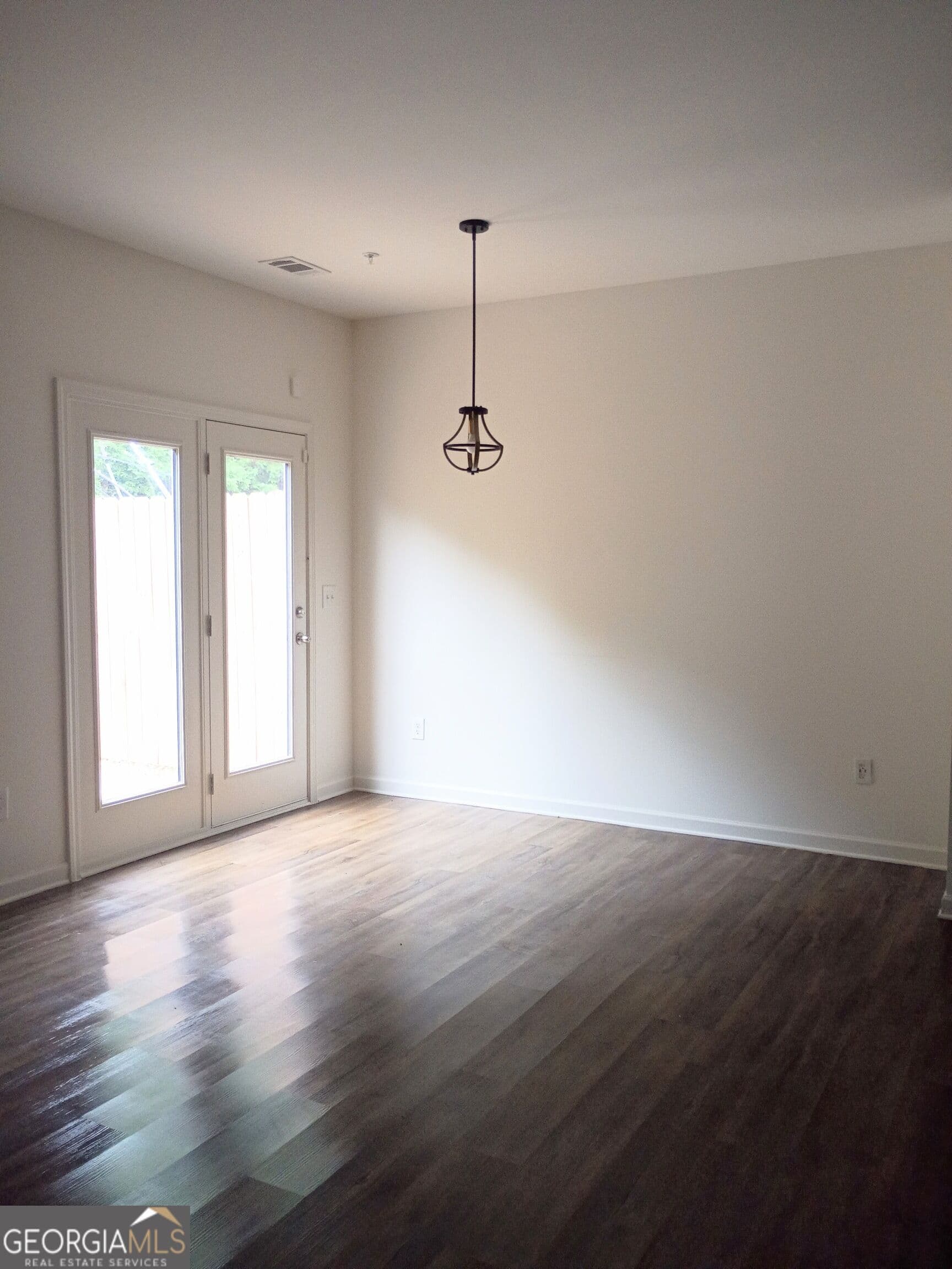 3 bedroom, 2.5 bathroom, 2,896 sq ft townhouse for rent at 11912 Fuller Street, Hampton, GA 30228 for $1,850 a month — photo 7